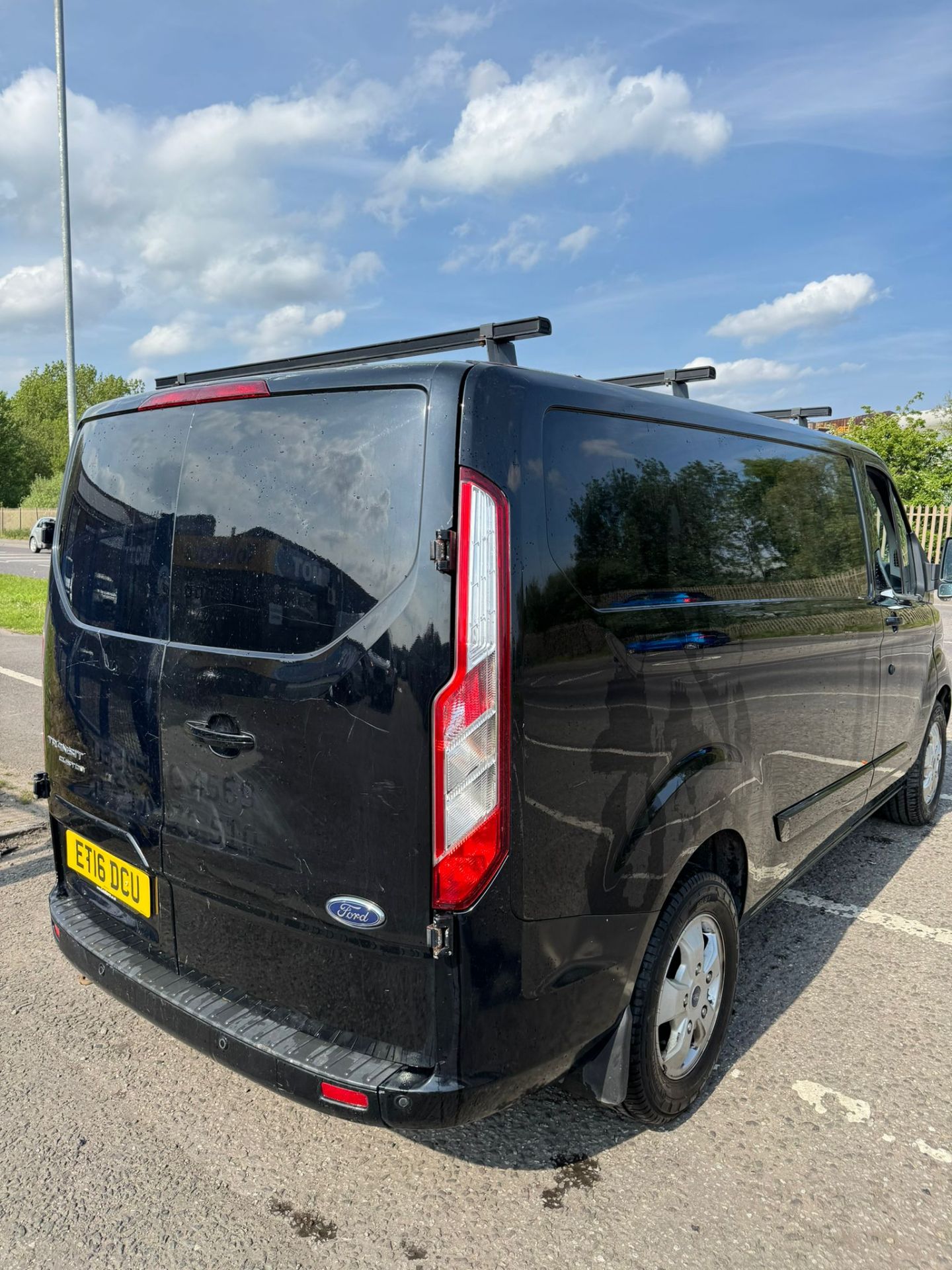 2016 16 FORD TRABSIT CUSTOM LIMITED PANEL VAN - 132K MILES - AIR CON - ALLOY WHEELS - ROOF RACK - Image 11 of 12