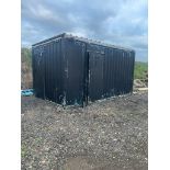 16X10FT TOILET BLOCK - 1X DISABLED/WOMEN’S TOILET - 3X MALES TOILET AND 3X URINALS