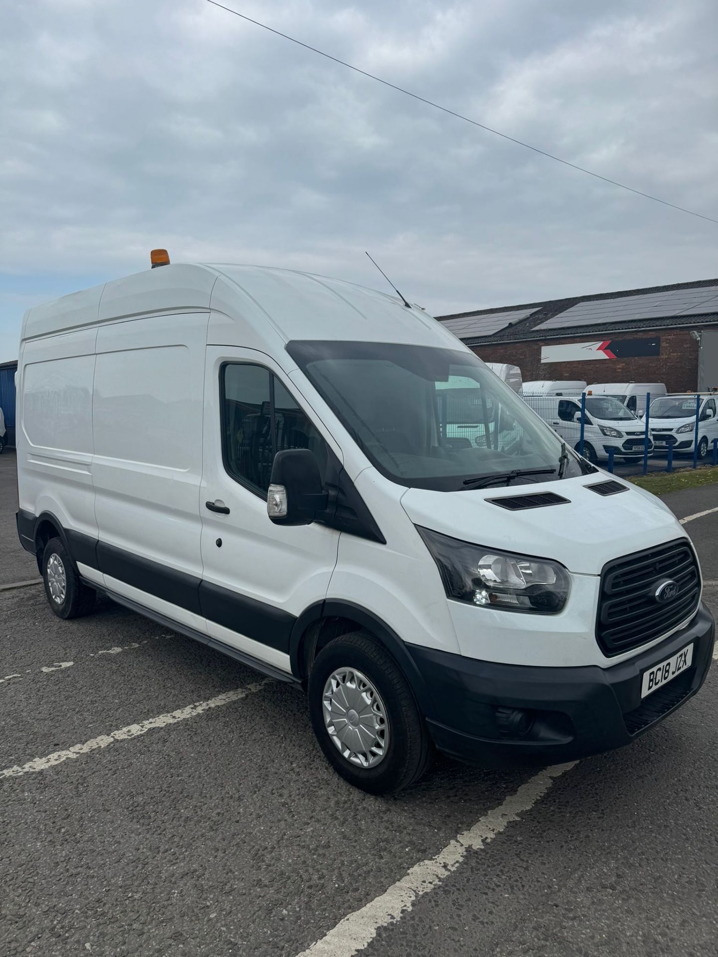 2018 18 FORD TRANSIT 350 PANEL VAN - 101K MILES - L3 H3 - RWD - PLY LINED - Image 8 of 12