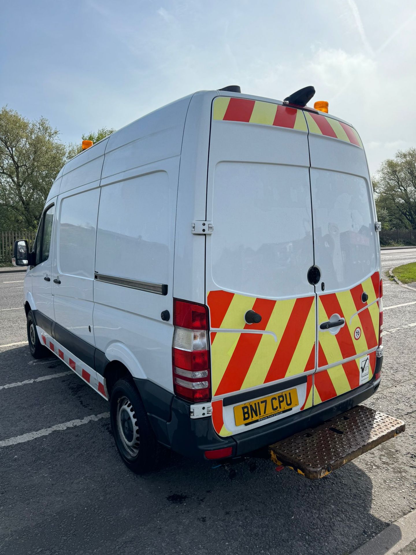 2017 17 MERCEDES SPRINTER PANEL VAN - 83K MILES - EURO 6 - EX CADENT GAS - Image 8 of 13