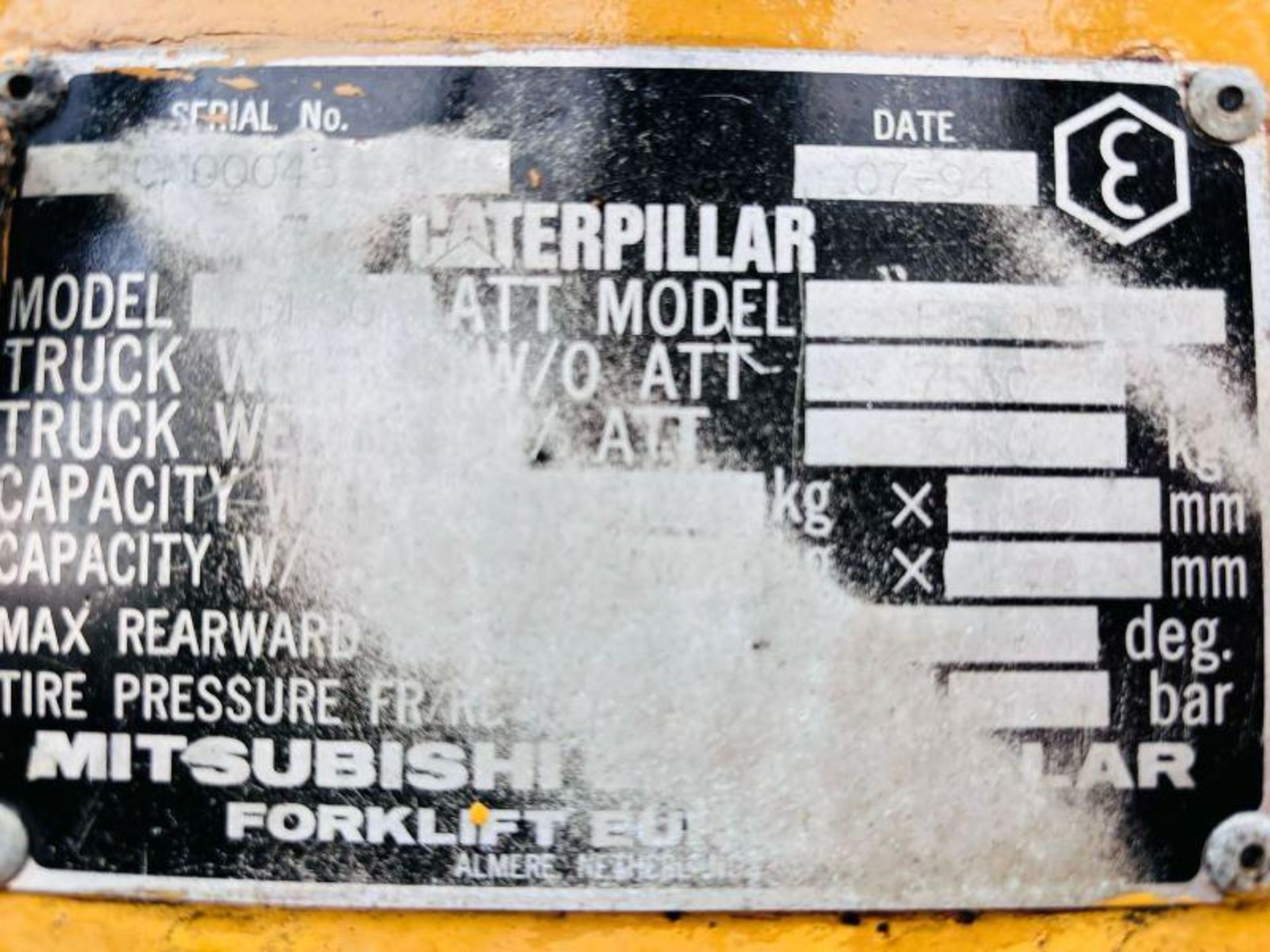 CATERPILLAR DP50 DIESEL FORKLIFT C/W PALLET TINES - Image 11 of 15