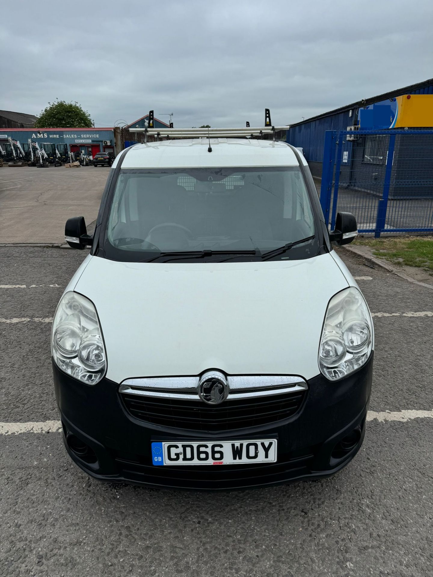 2016 66 VAUXHALL COMBO LWB PANEL VAN - 93K MILES - 1.6 6 SPEED - ROOF RACK - EURO 6 - Bild 6 aus 12