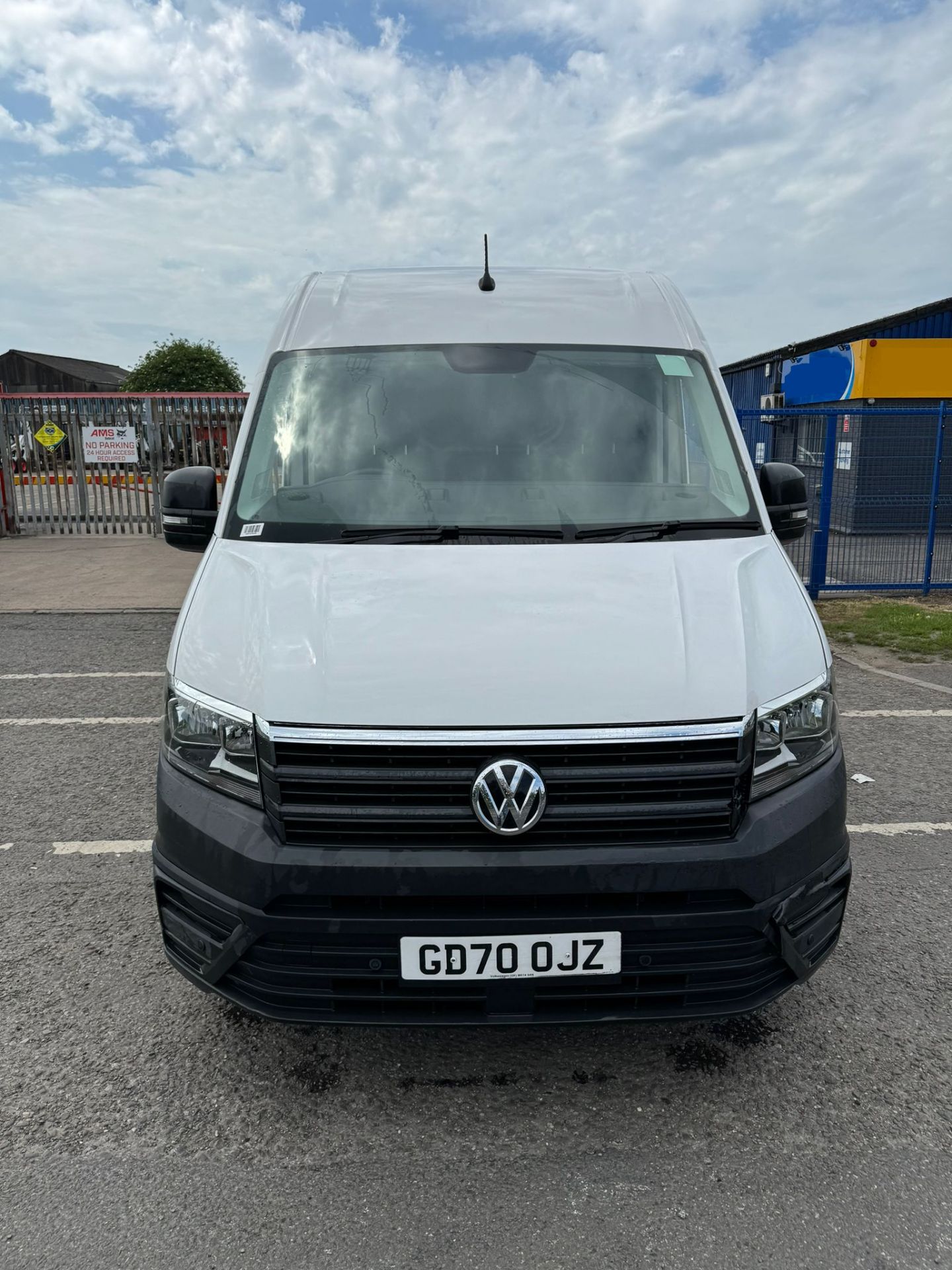 2021 70 VOLKSWAGEN CRAFTER TRENDLINE PANEL VAN - 52K MILES - LWB - AIR CON - CRUISE CONTROL - Image 6 of 10