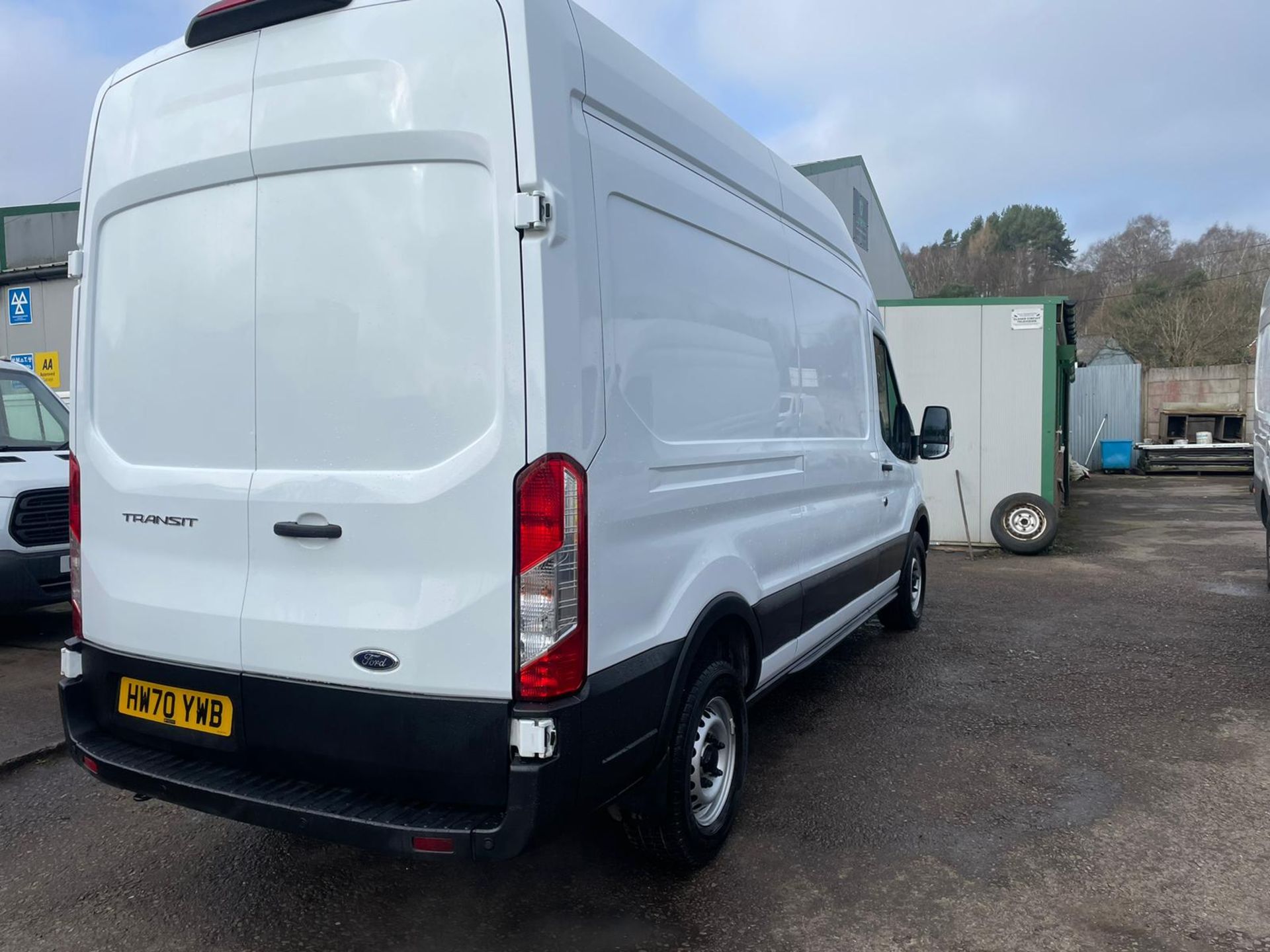 2021 70 FORD TRANSIT 350 PANEL VAN - LONG WHEELBASE HI ROOF - RWD - FACELIFT LIFT MODEL - Image 6 of 8