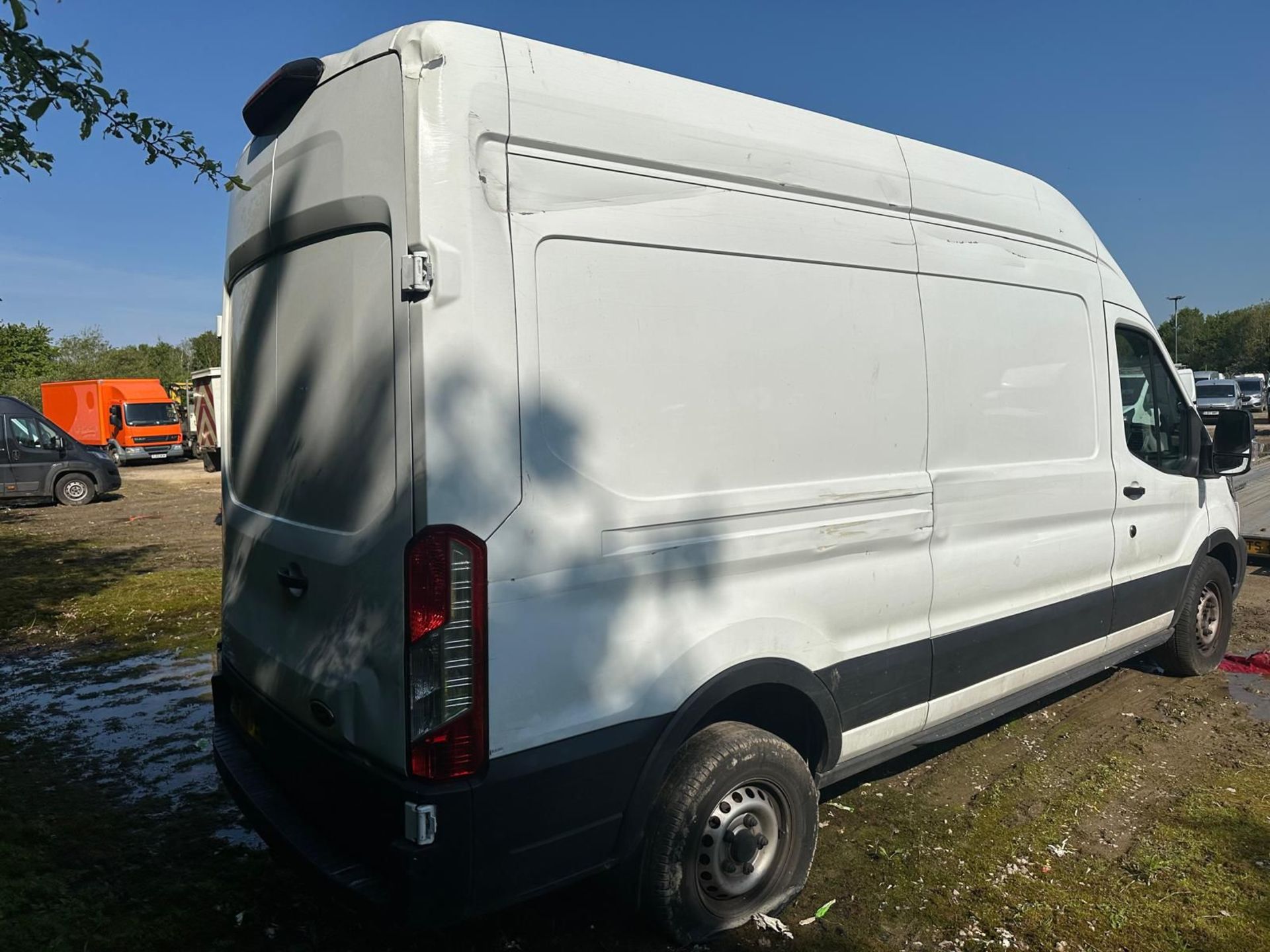 2020 70 FORD TRANSIT 350 PANEL VAN - 56K MILES - L2 H3 - EURO 6 - Image 5 of 9