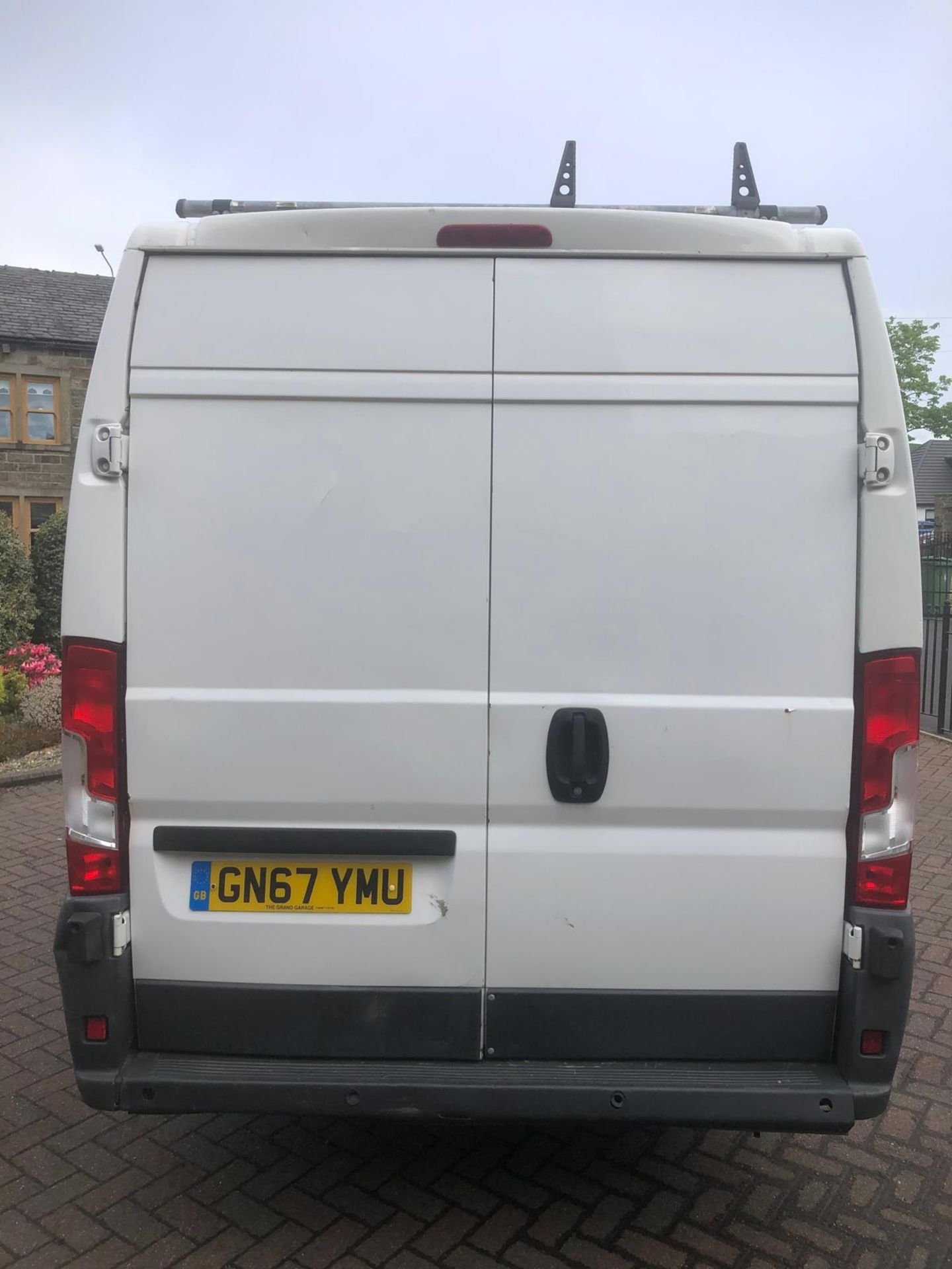 2017 67 REG PEUGEOT BOXER 435 PROFESSIONAL L4 H2 PANEL VAN - 88893 MILES - REVERSE SENSORS - Image 3 of 13