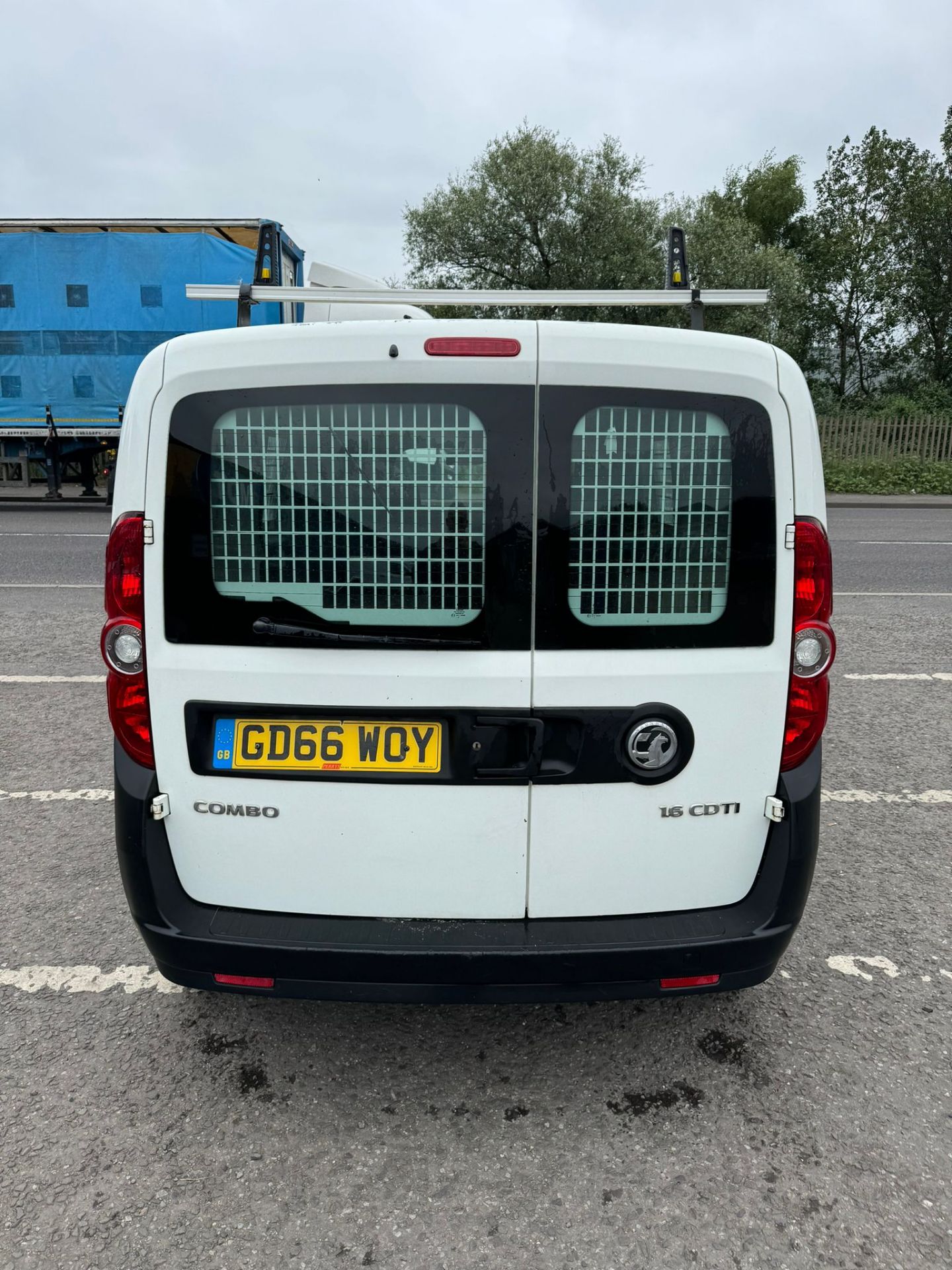 2016 66 VAUXHALL COMBO LWB PANEL VAN - 93K MILES - 1.6 6 SPEED - ROOF RACK - EURO 6 - Image 10 of 12