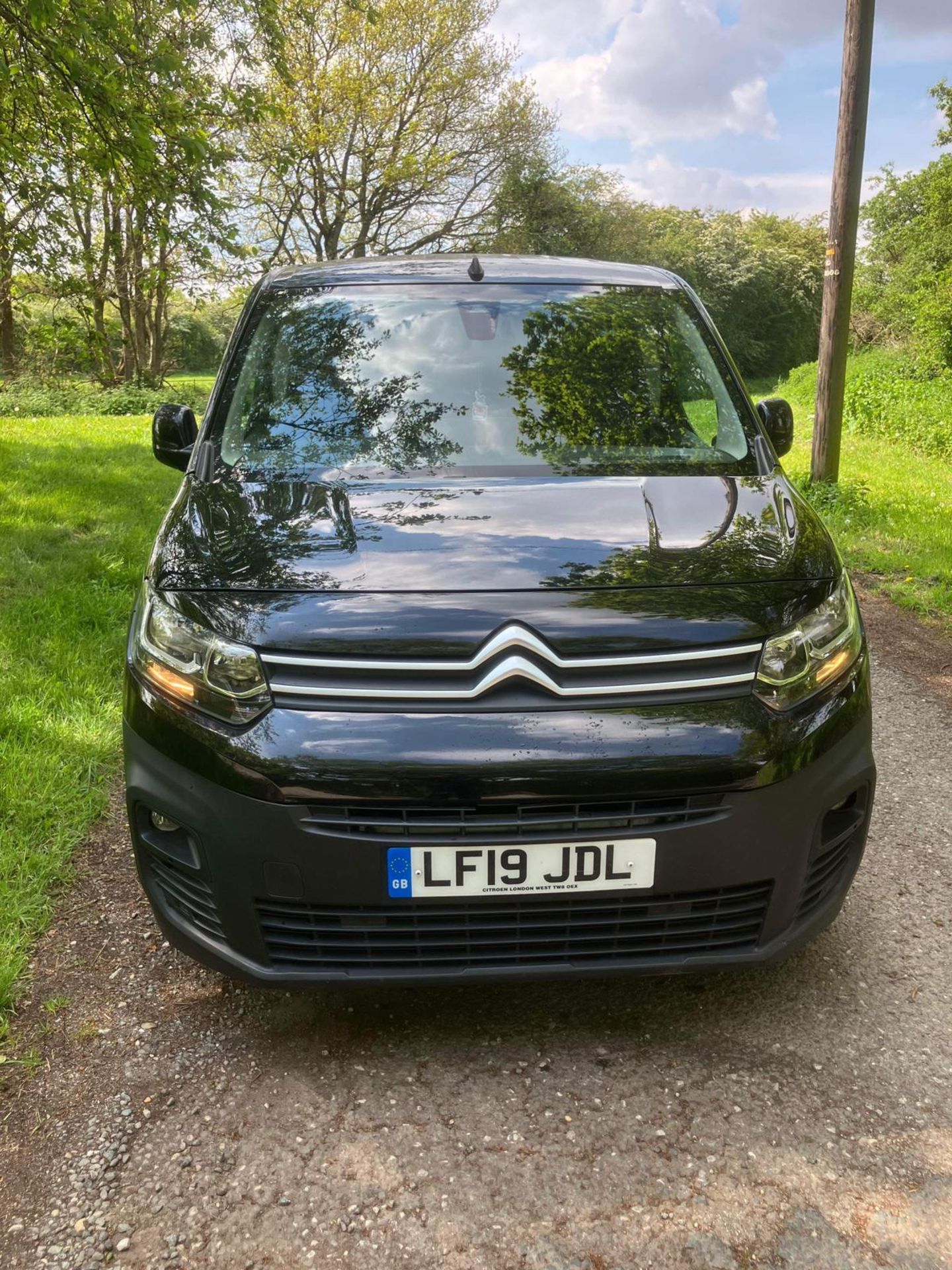 2019 19 CITROEN BERLINGO LWB PANEL VAN - 66K MILES - 3 SEATS - AIR CON - ALLOY WHEELS - Image 2 of 9