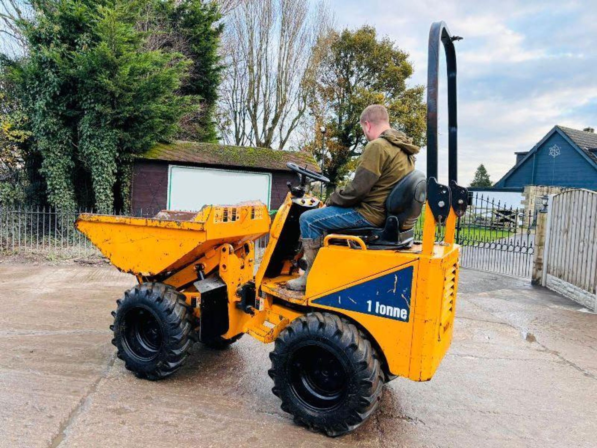 THWAITES 1 TON HIGH TIP 4WD DUMPER * YEAR 2015, ONLY 2009 HOURS * - Bild 3 aus 15