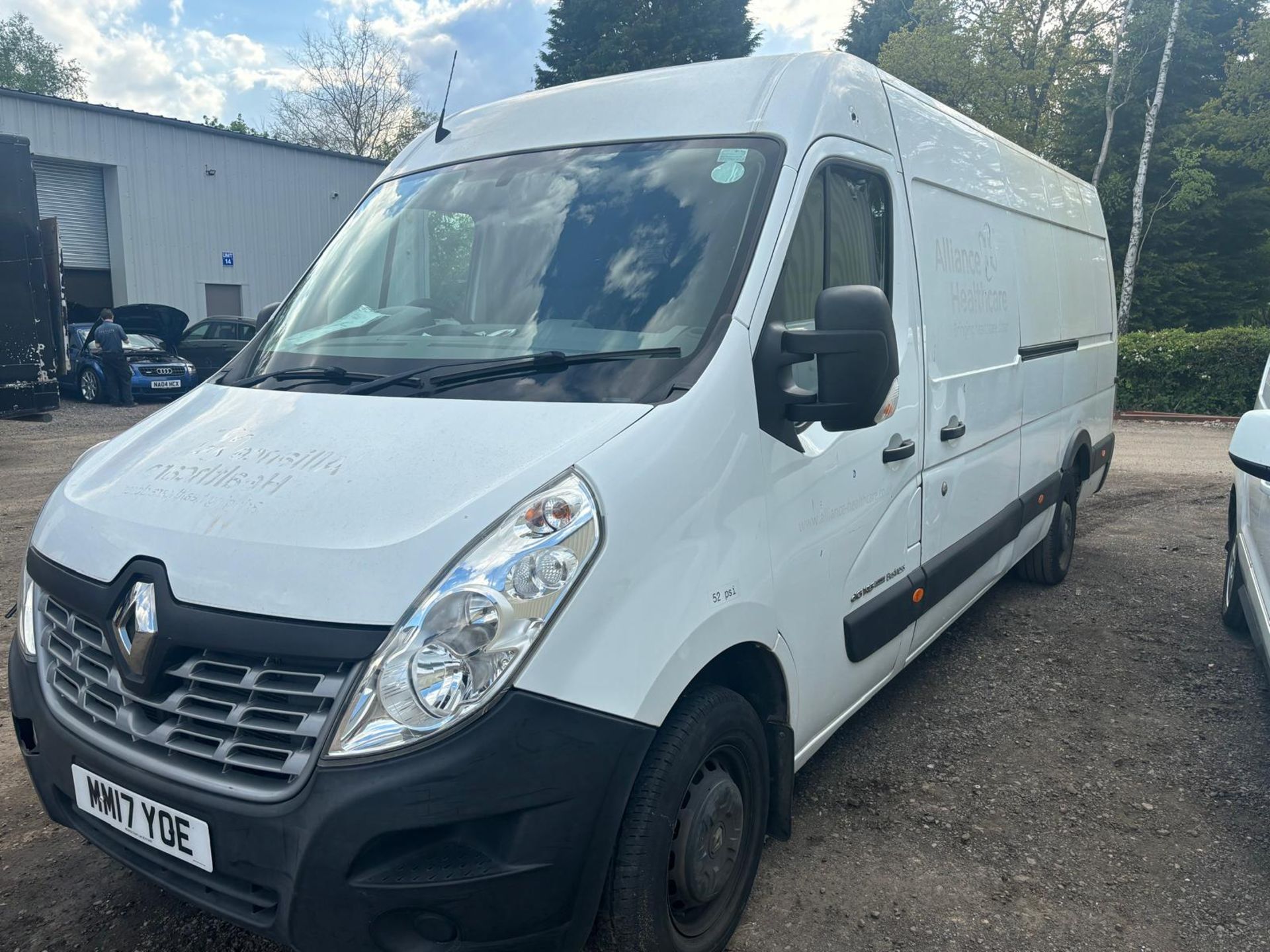 2017 17 RENAULT MASTER XLWB PANEL VAN - 142K MILES - EURO 6 - REAR WHEEL DRIVE - Image 7 of 9