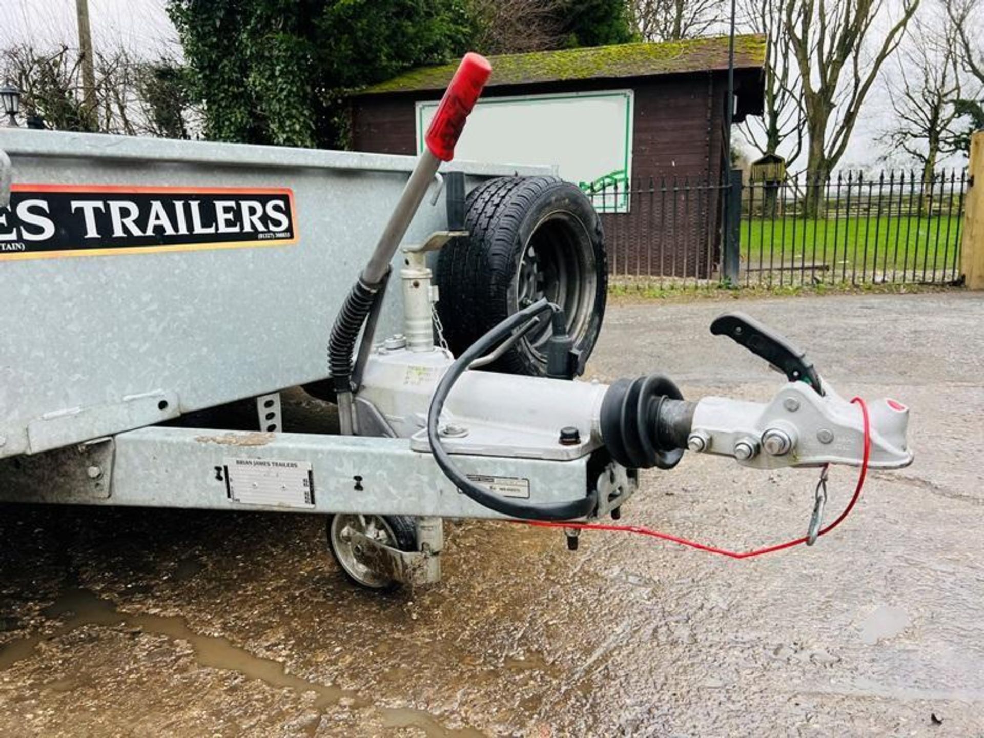 BRIAN JAMES TWIN AXLE CARGO SHIFTER TRAILER C/W DROP DOWN LOADING RAMP - Bild 3 aus 10