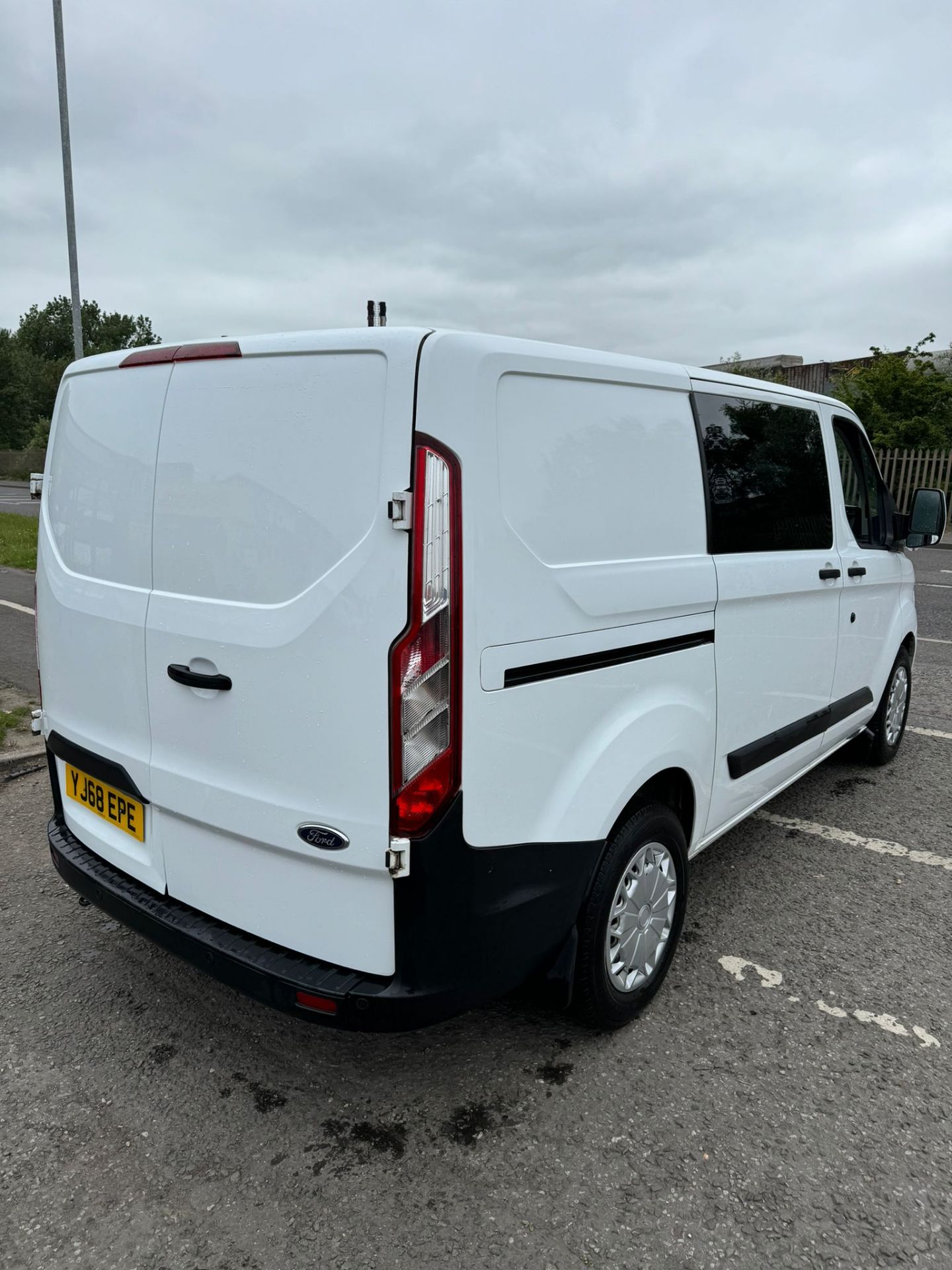 2018 68 FORD TRANSIT CUSTOM PANEL VAN - 94K MILES - EX POLICE - AIR CON - TWIN SIDE DOORS - Image 6 of 13