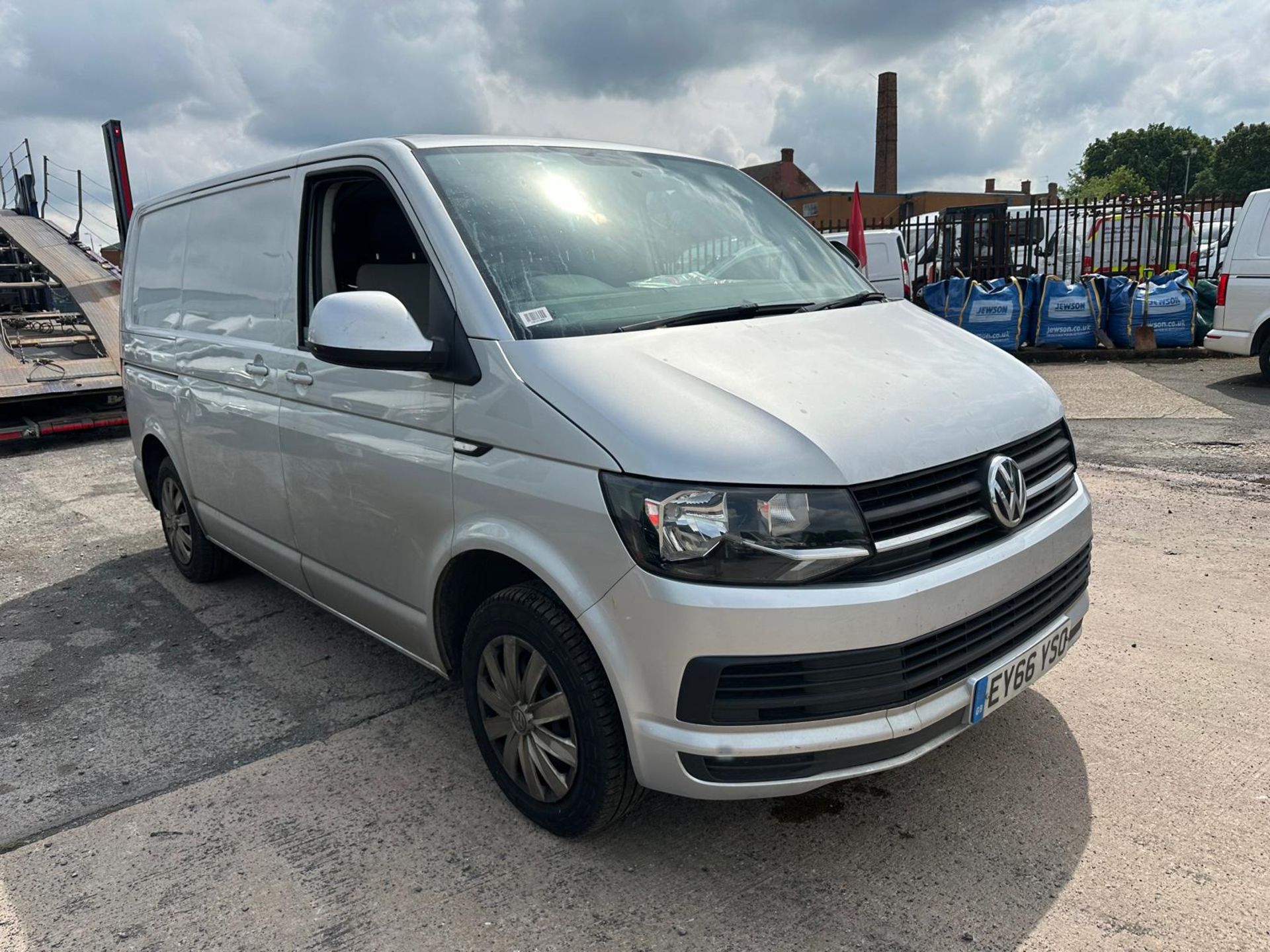 2016 66 VOLKSWAGEN TRANSPORTER TRENDLINE DSG - 162K MILES - NON RUNNER 