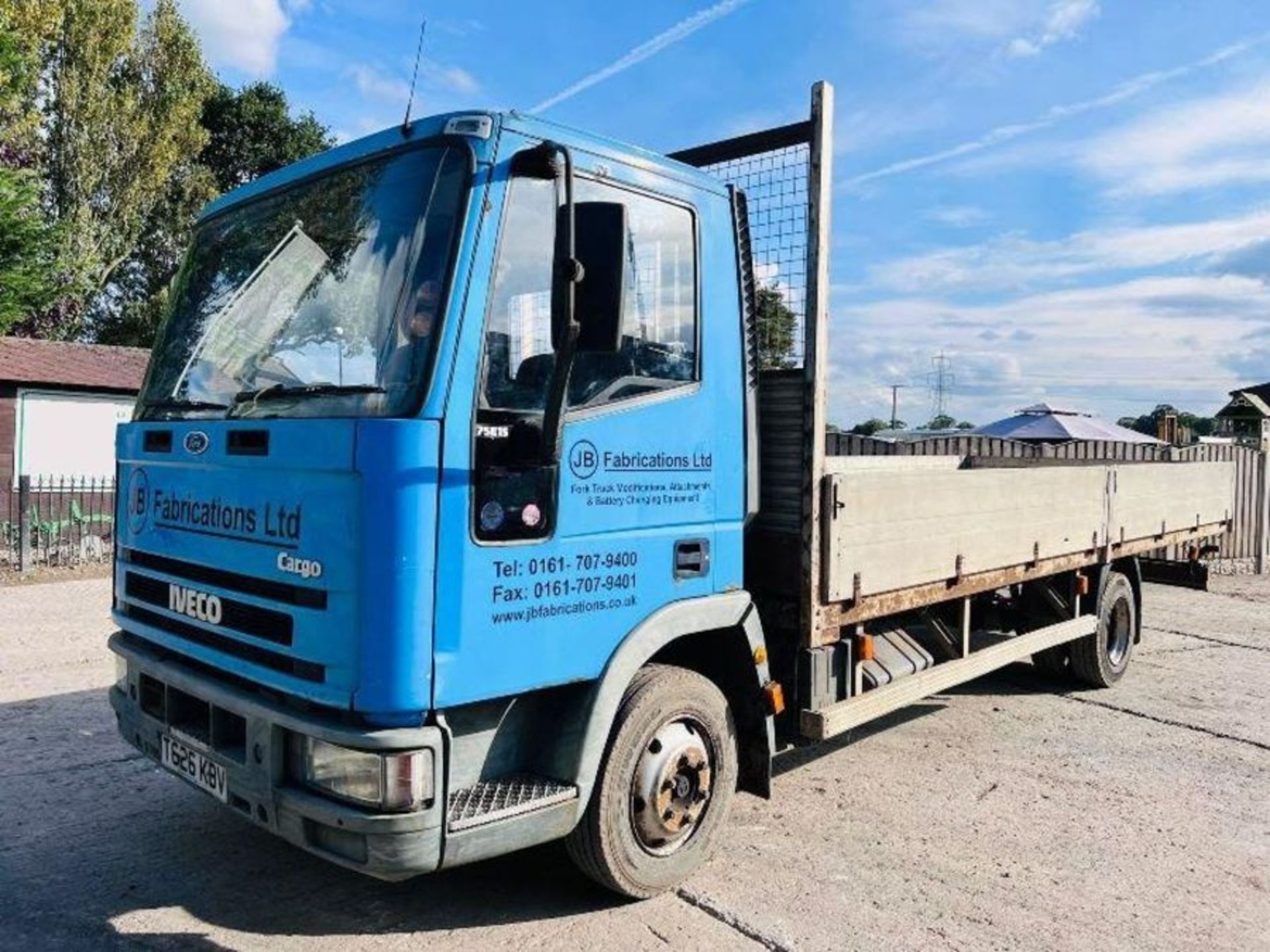 IVECO 4X2 FLAT BED LORRY C/W DROP SIDE BODY - Image 6 of 11