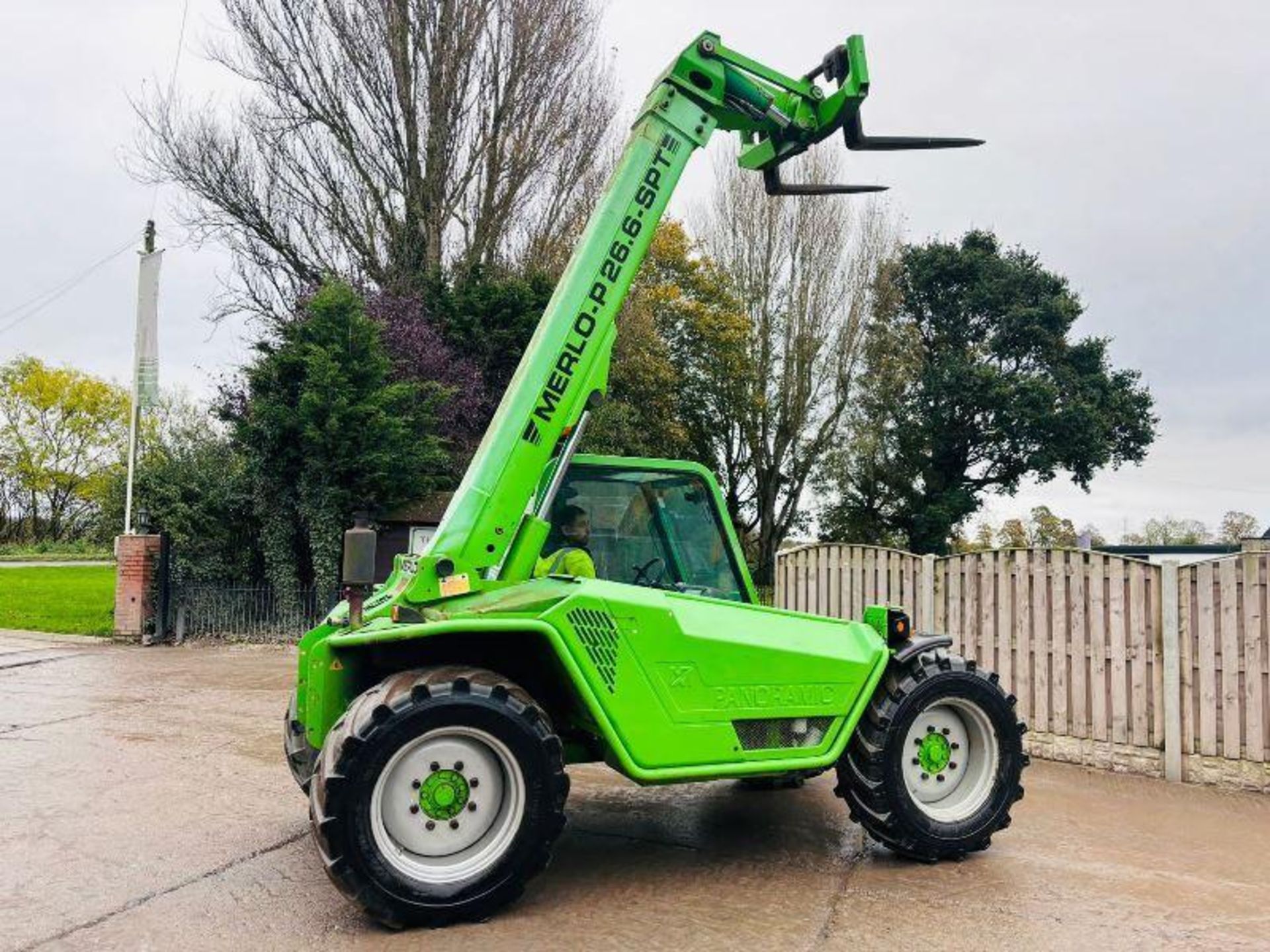 MERLO P26.6 4WD TURBO TELEHANDLER C/W PALLET TINES - Bild 3 aus 16