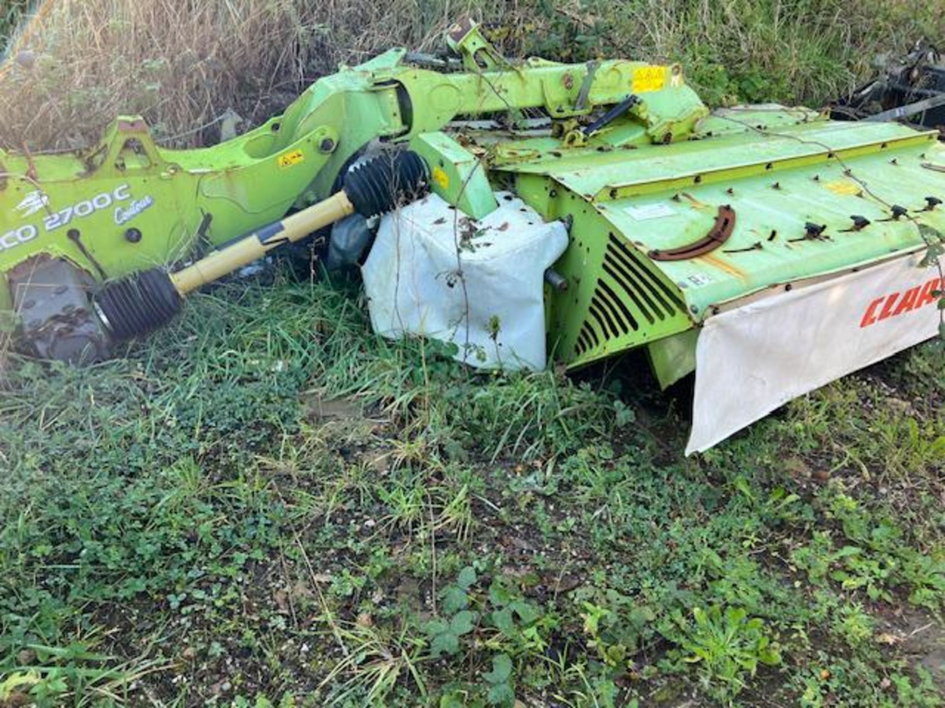 2010 CLAAS 2700 CONTOUR TRACTOR MOWER - Image 6 of 6