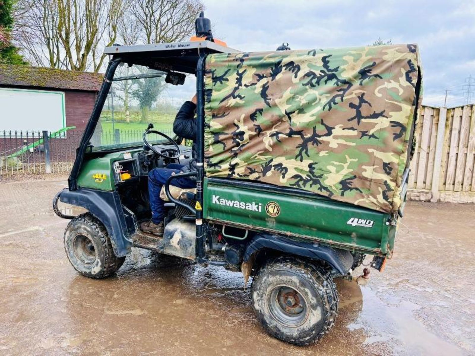 KAWASAKI MULE 4WD UTV *ROAD REGISTERED* C/W REMOTE CONTROL WINCH  - Image 3 of 17