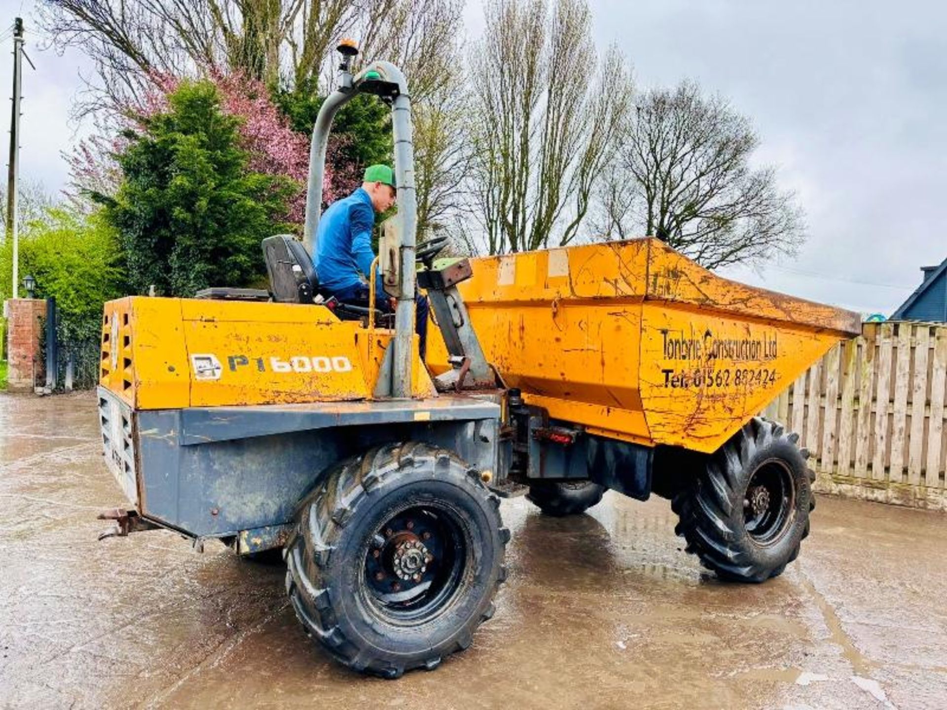 BENFORD 6000 4WD DUMPER *YEAR 2007* C/W ROLE BAR - Image 5 of 15