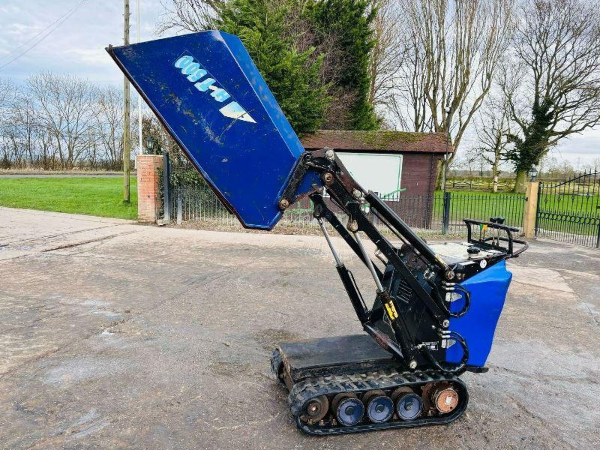 T.C.P HT500 HIGH TIP PEDESTRIAN TRACKED DIESEL DUMPER - Bild 6 aus 14