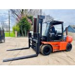 DOOSAN D706-5 7 TON DIESEL FORKLIFT *YEAR 2013* C/W SIDE SHIFT