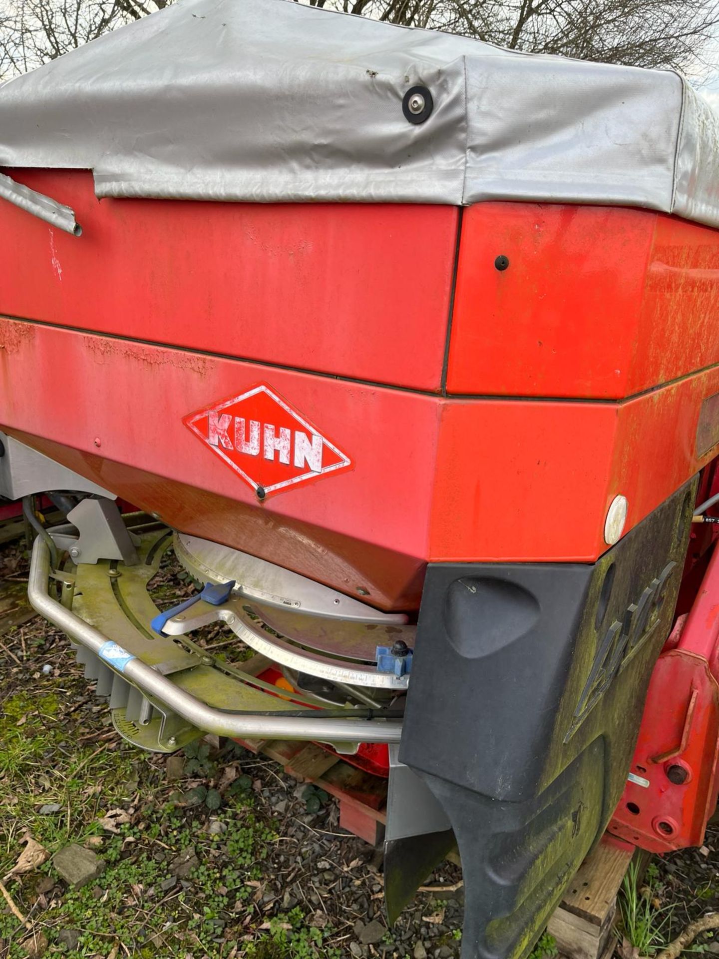 2012 KUHN 40.1 W FERTILISER SPREADER  - Image 4 of 8