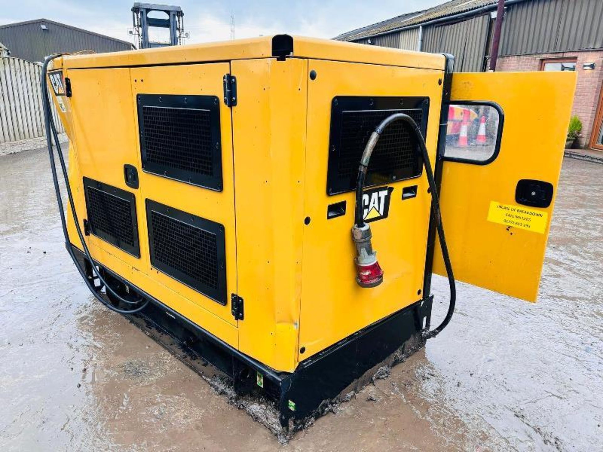 CATERPILLAR DE65E0 65KVA GENERATOR *YEAR 2015* C/W CAT ENGINE - Bild 6 aus 15