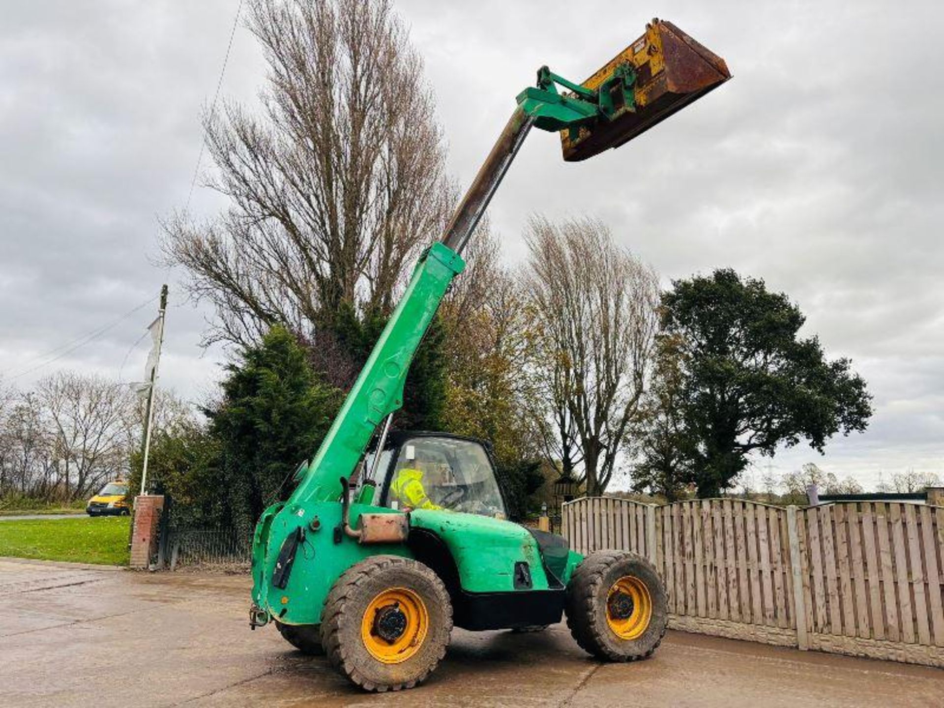 JCB 531-70 4WD TELEHANDLER C/W BUCKET. - Image 10 of 17