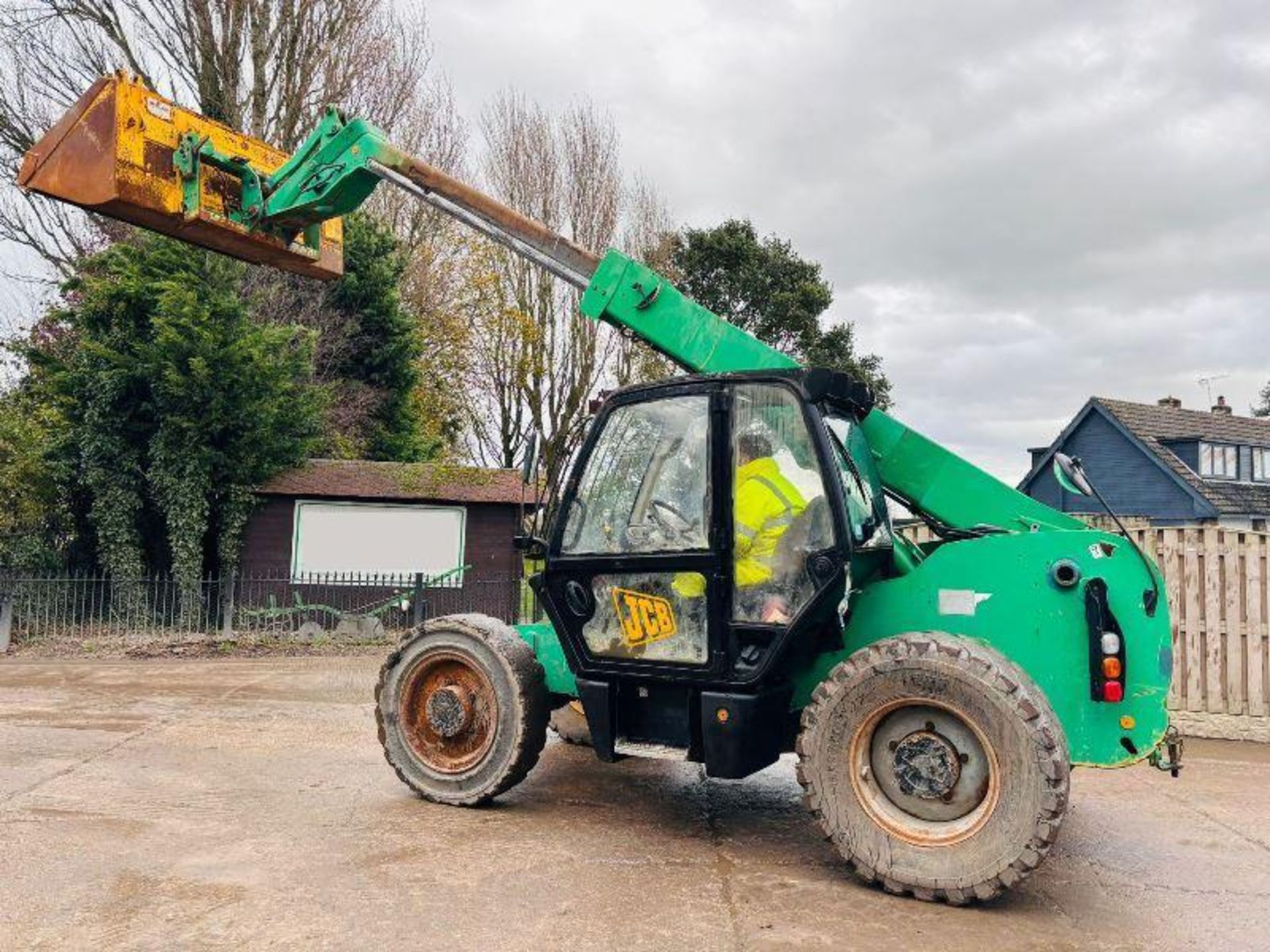 JCB 531-70 4WD TELEHANDLER C/W BUCKET. - Image 5 of 17