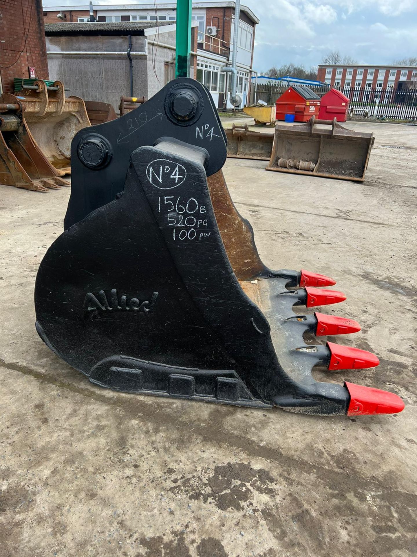 DIGGER BUCKET - 1560B, 520pg, 100 PINS