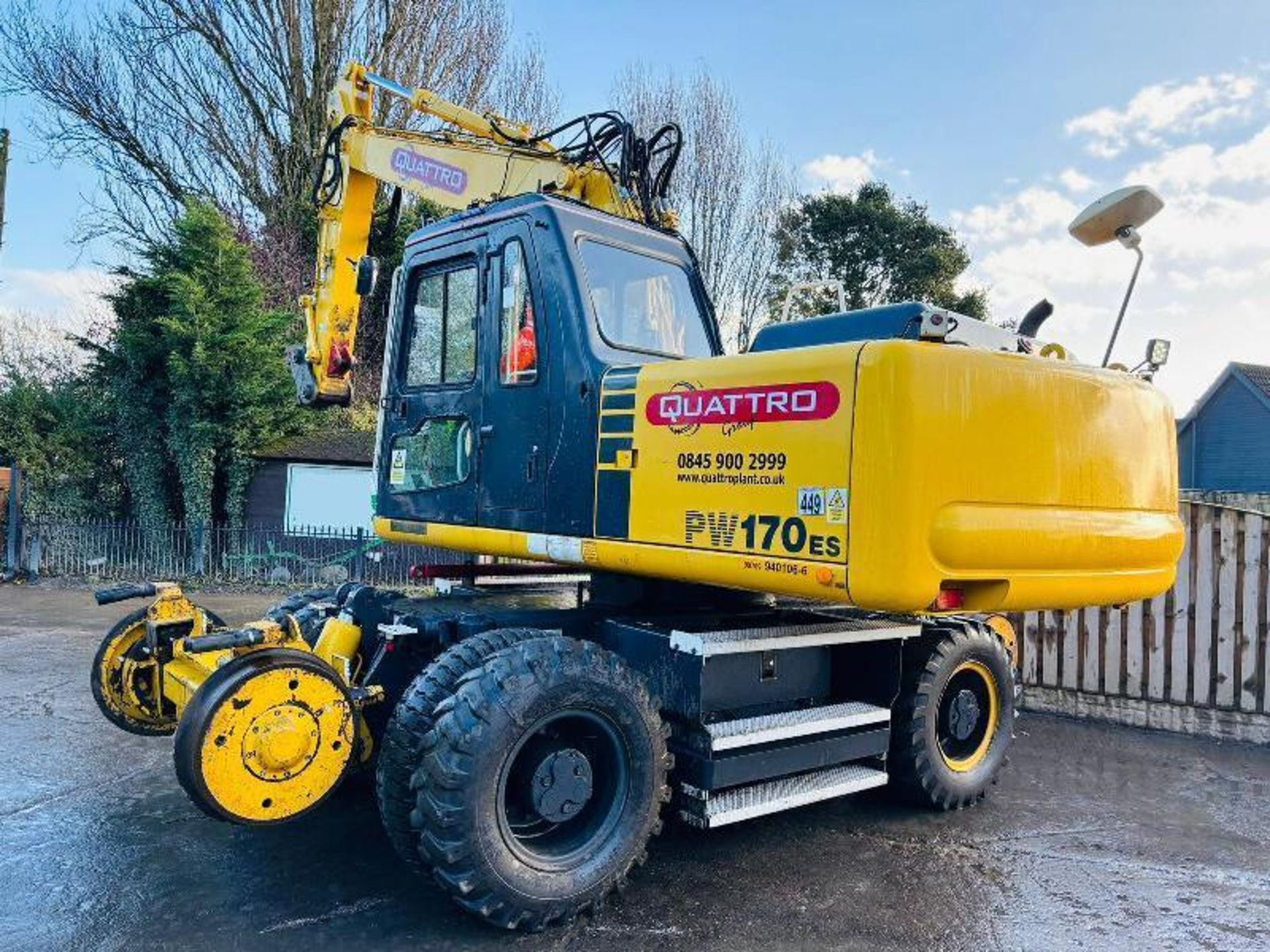 KOMATSU PW170 4WD WHEELED EXCAVATOR C/W QUICK HITCH & RAILWAY GEAR - Image 16 of 18