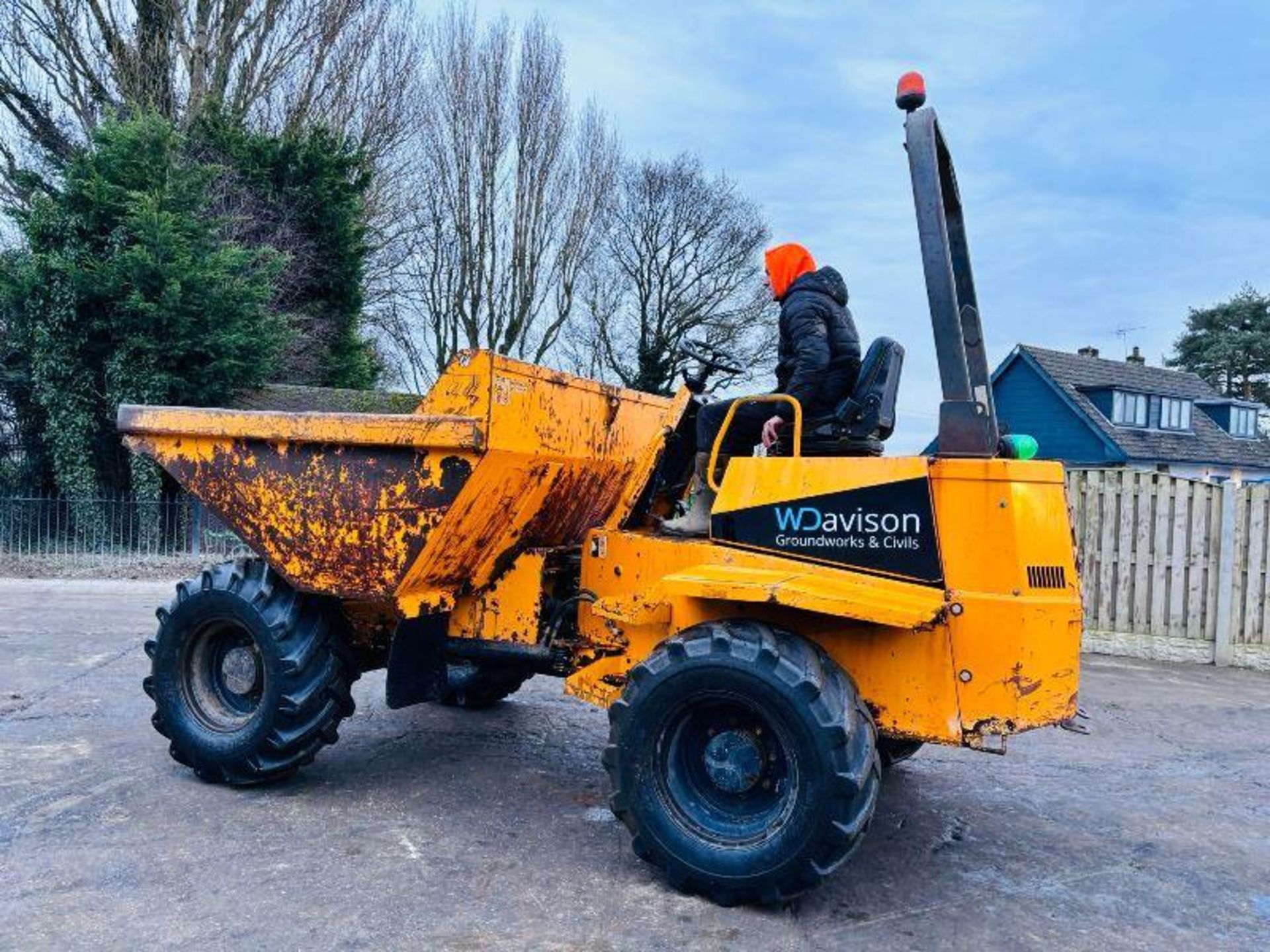 THWAITES 6 TON 4WD DUMPER C/W ROLE BAR - Image 6 of 16