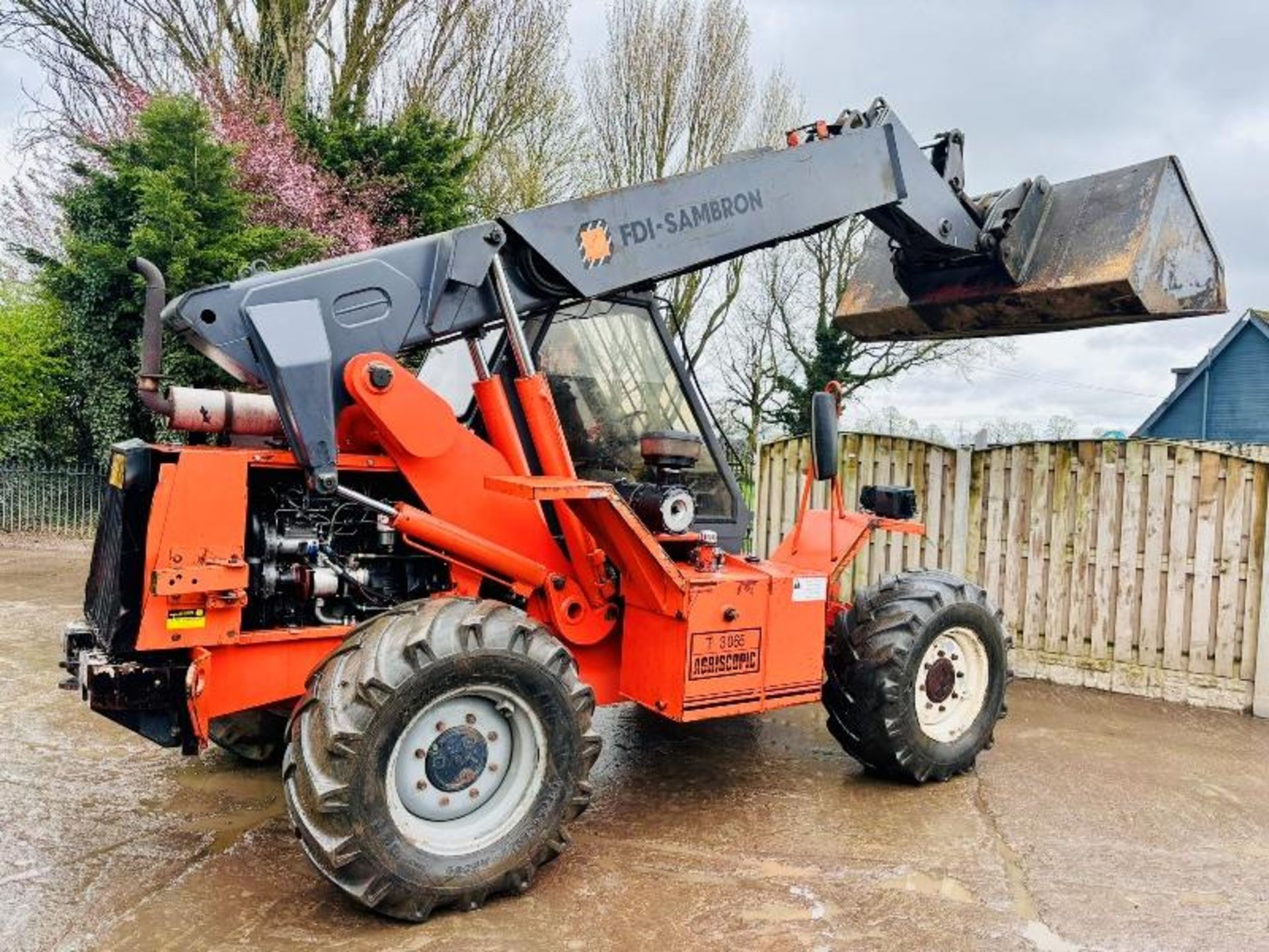 SAMBRON T3065 AGRISCOPIC 4WD TELEHANDLER C/W BUCKET - Bild 5 aus 15