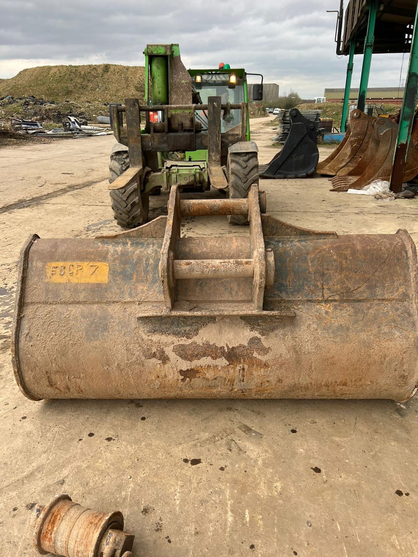 DIGGER BUCKET - 2050B, 510PG, 90 PINS - Image 3 of 3