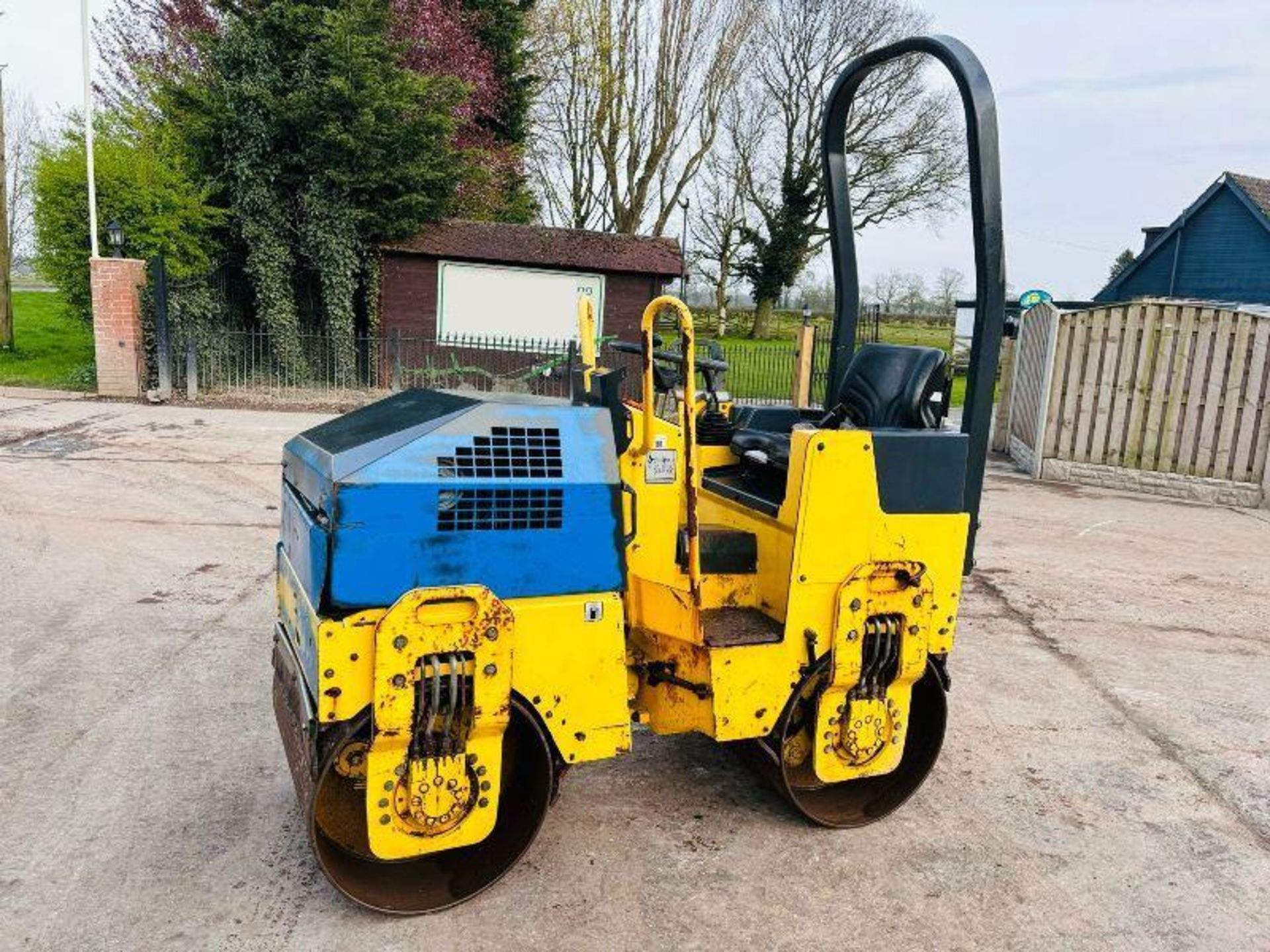 BOMAG BW80 DOUBLE DRUM ROLLER C/W KUBOTA ENGINE  - Image 6 of 8