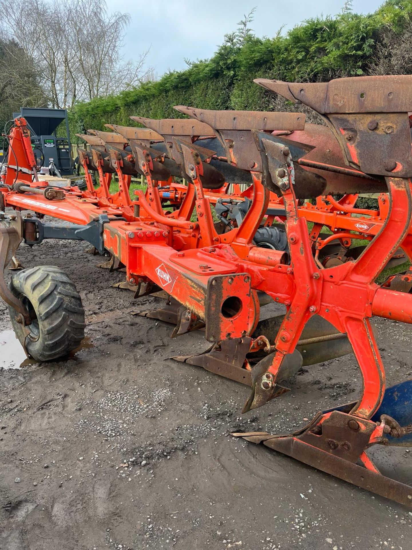 KUHN MULTIMASTER 180 6 FARROW PLOUGH - Image 6 of 6