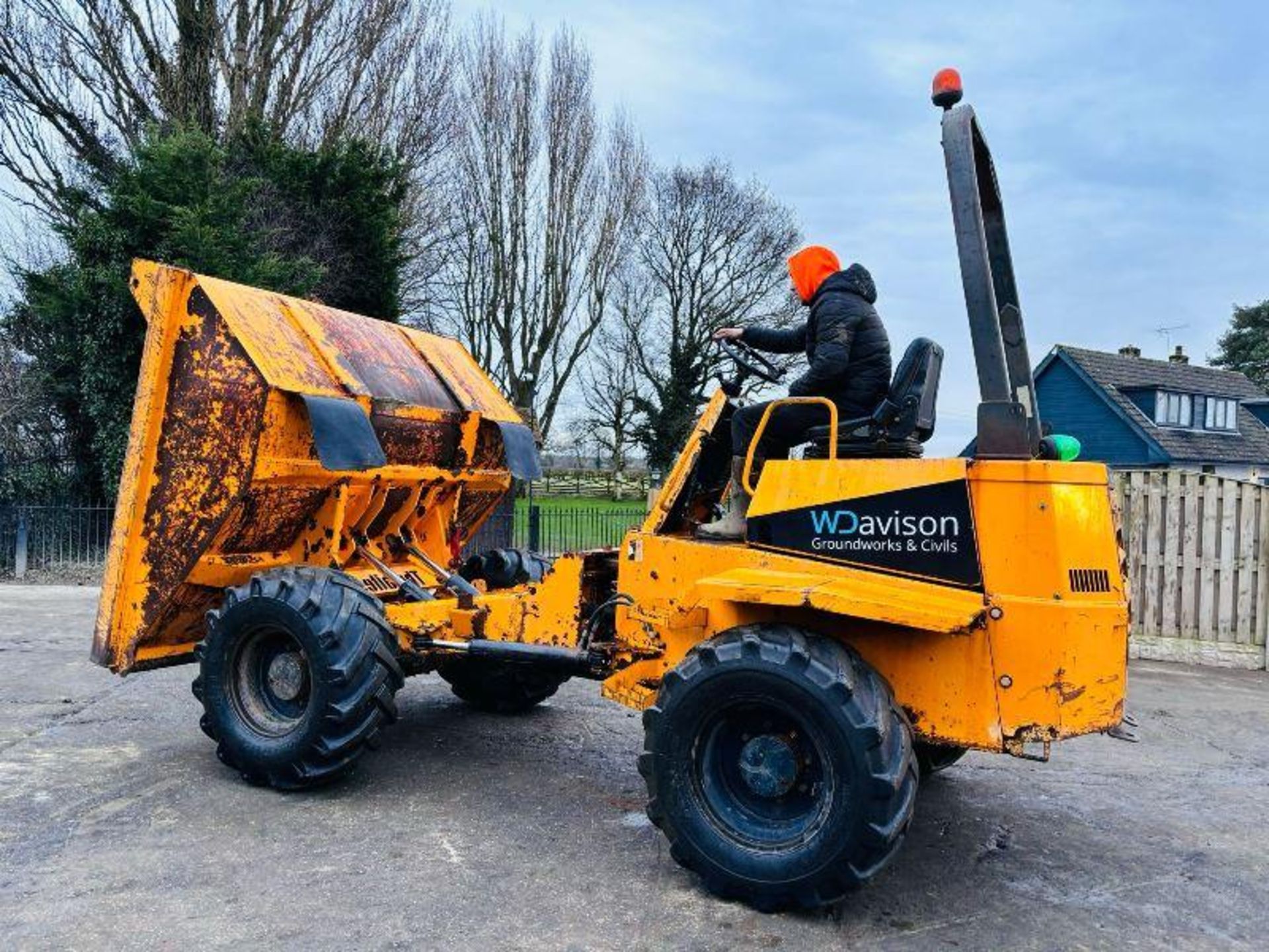 THWAITES 6 TON 4WD DUMPER C/W ROLE BAR - Image 5 of 16