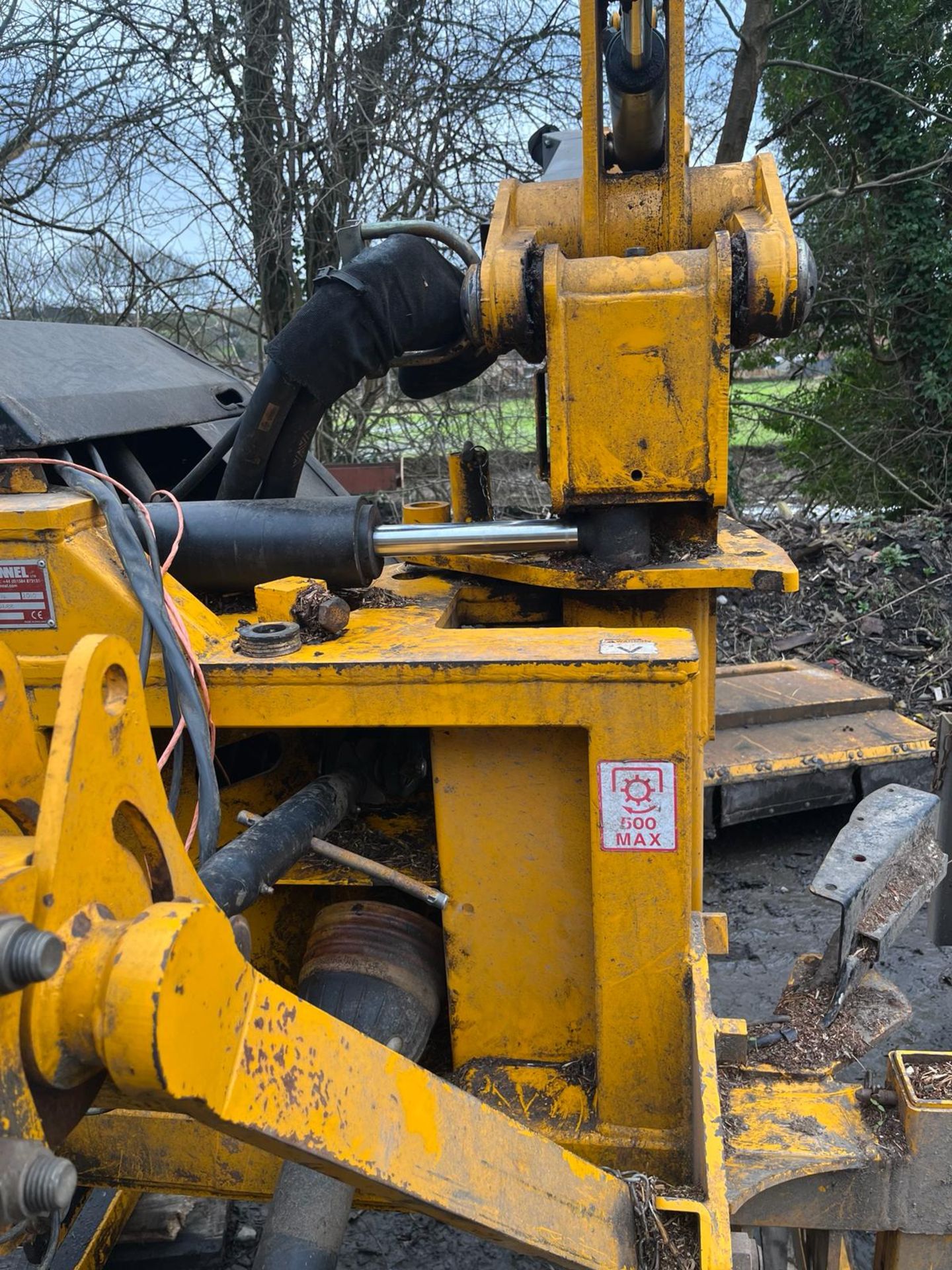 2010 MCCONNELL POWER ARM 55 HEDGE TRIMMER