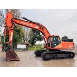 DAEWOO 290SL-V EXCAVATOR C/W QUICK HITCH & BUCKET