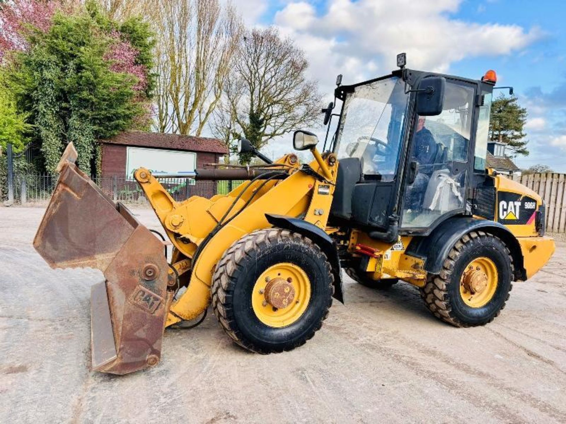 CATERPILLAR 906H LOADING SHOVEL C/W THREE IN ONE BUCKET  - Bild 18 aus 18