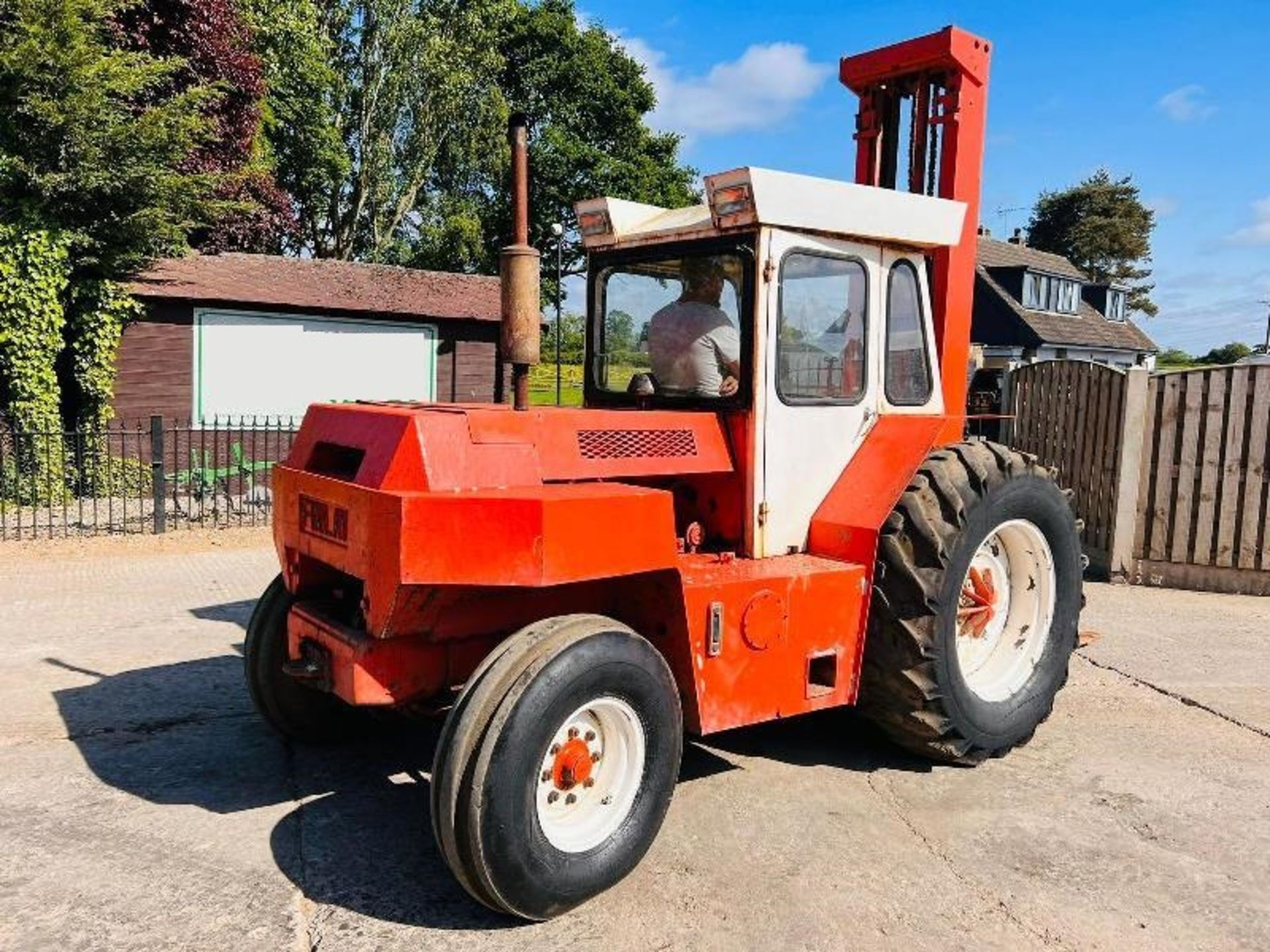 FINLAY F60 ROUGH TERRIAN FORKLIFT C/W TWO STAGE MAST