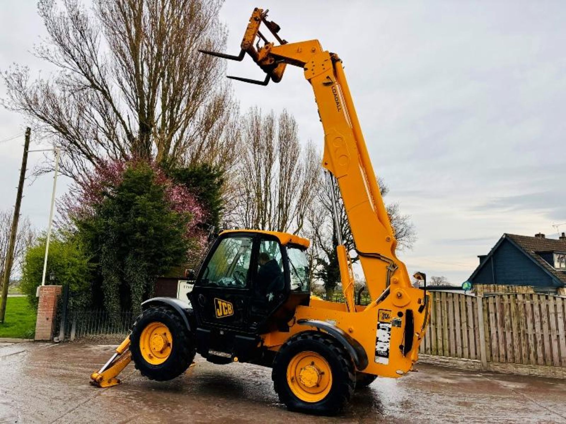 JCB 535-125 4WD TELEHANDLER *12.5 METER REACH* C/W PALLET TINES - Bild 13 aus 17