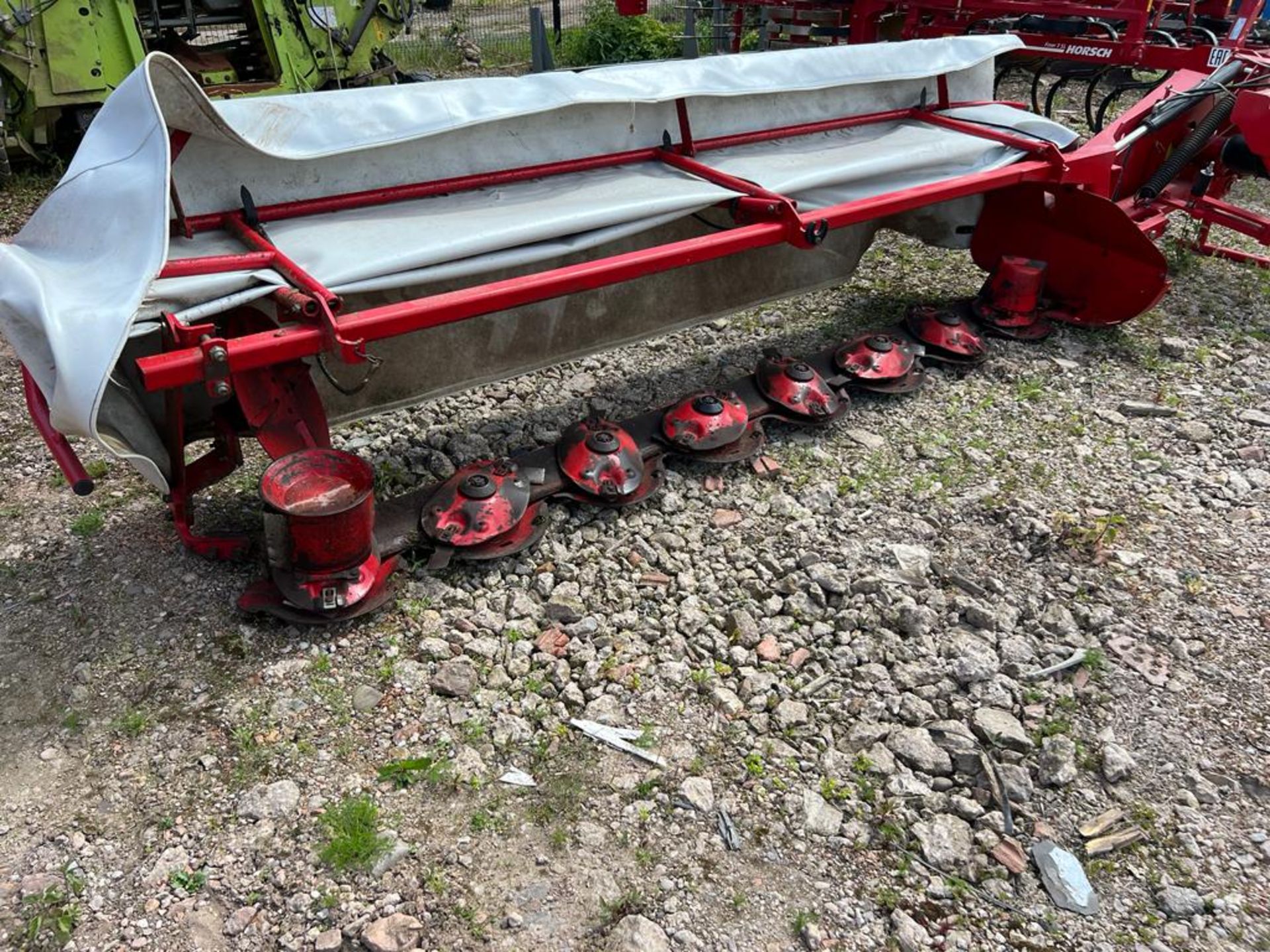 2015 LELY 320 CLASSIC MOWER - Image 4 of 11