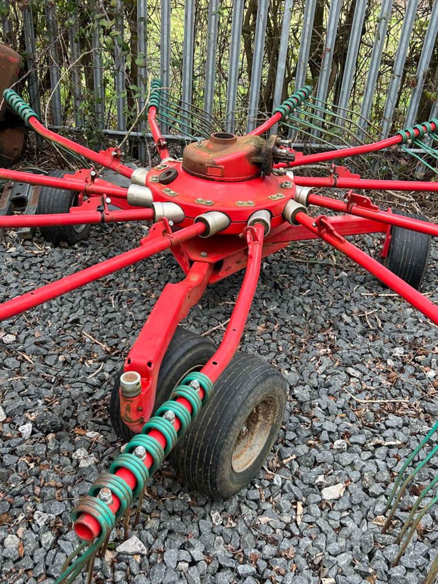 VC00017 Information from the seller: 2009 KRM L2PLUS FERTILISER ...