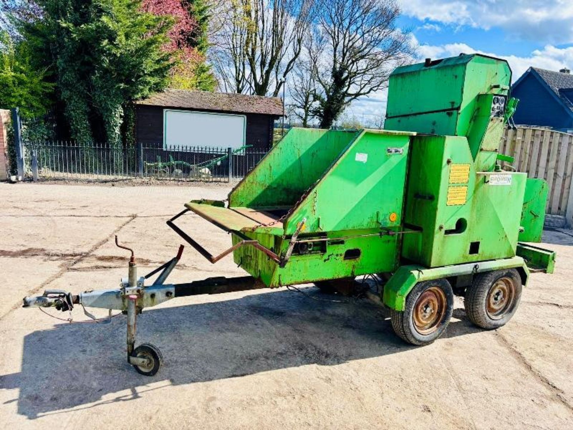 JOHLI CHAMP 620 TWIN AXLE WOOD SHREDDER C/W KUBOTA ENGINE  - Image 11 of 12