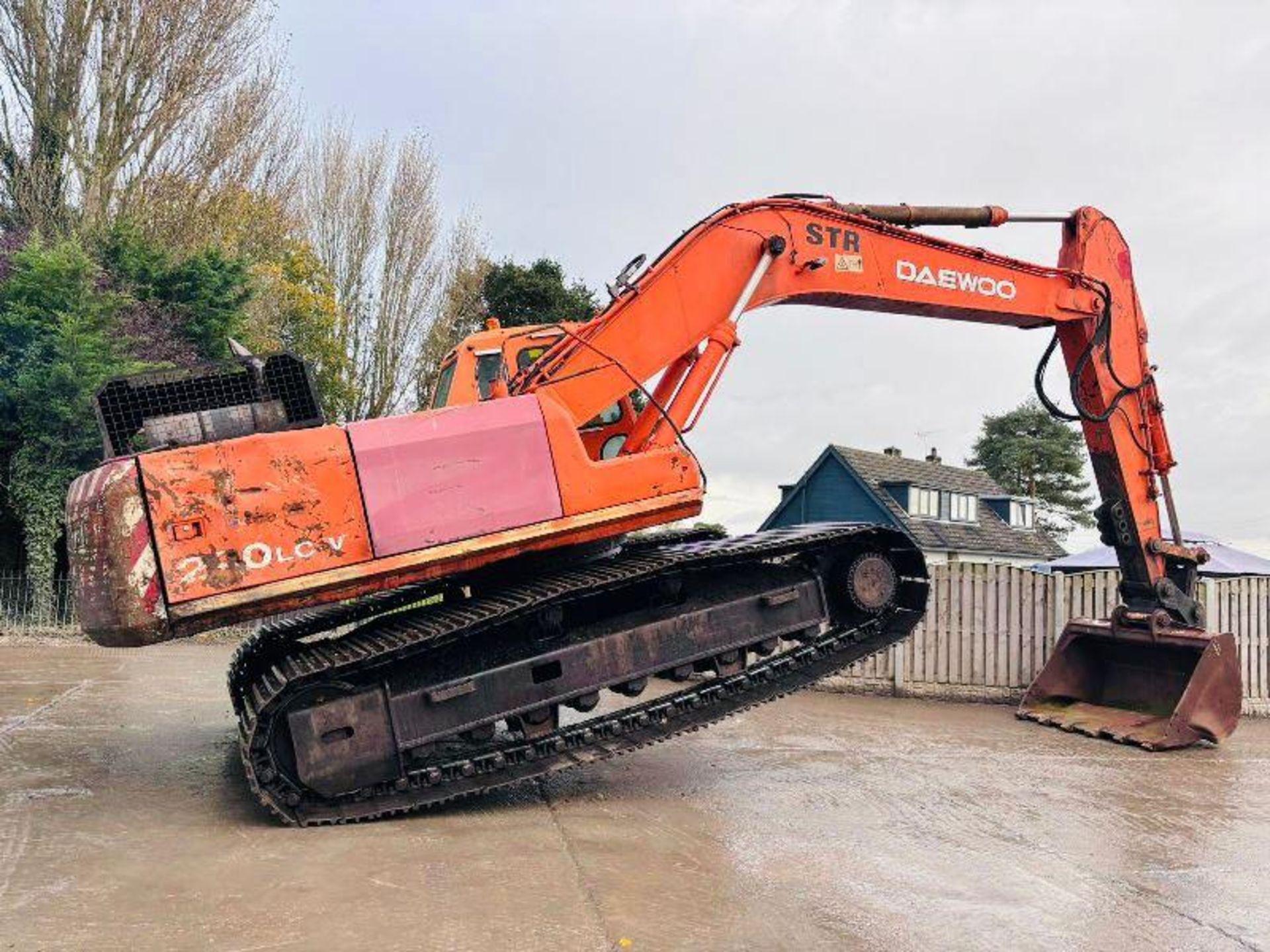 DAEWOO 290SL-V EXCAVATOR C/W QUICK HITCH & BUCKET - Image 5 of 17