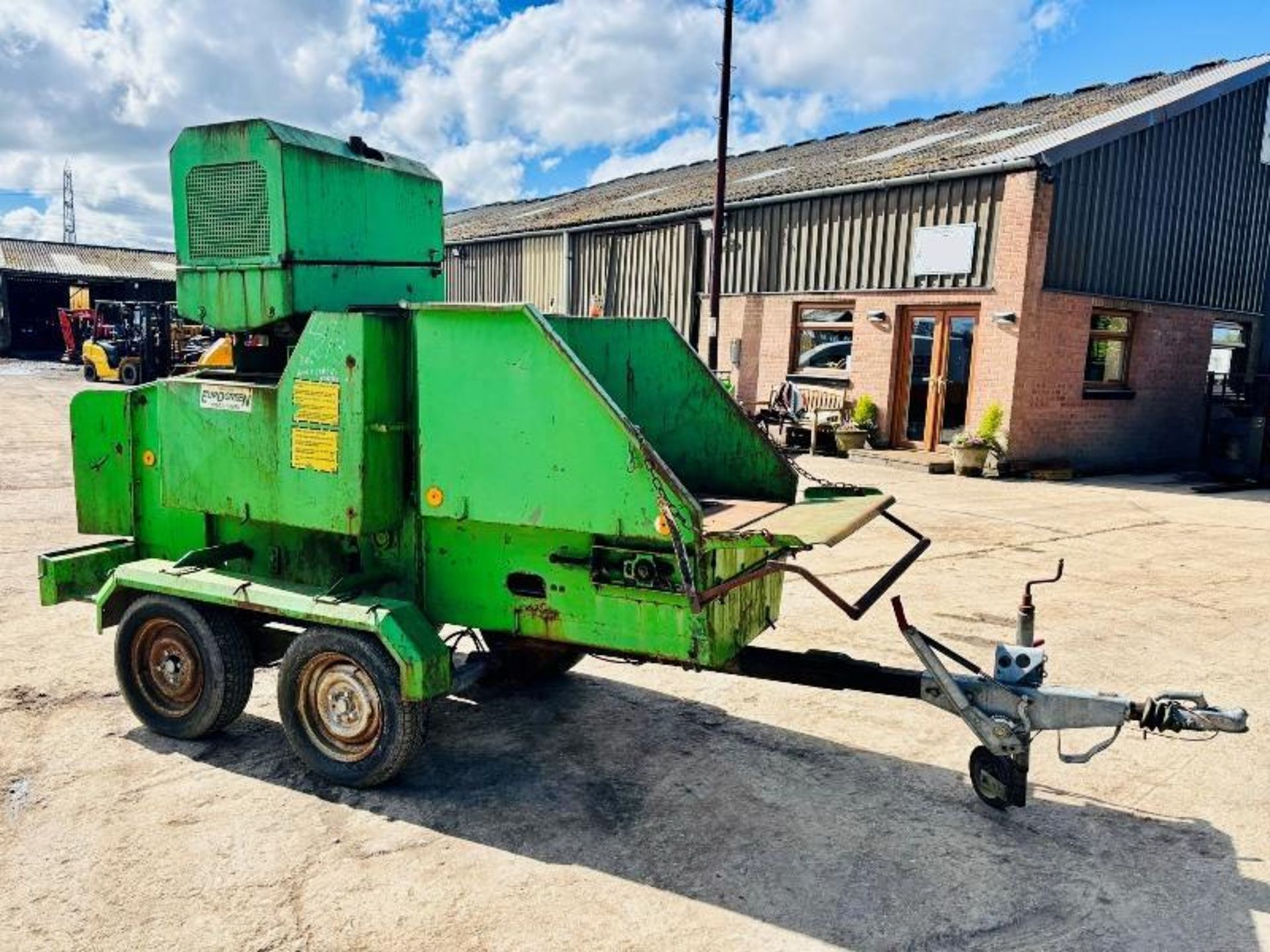 JOHLI CHAMP 620 TWIN AXLE WOOD SHREDDER C/W KUBOTA ENGINE - Image 9 of 12