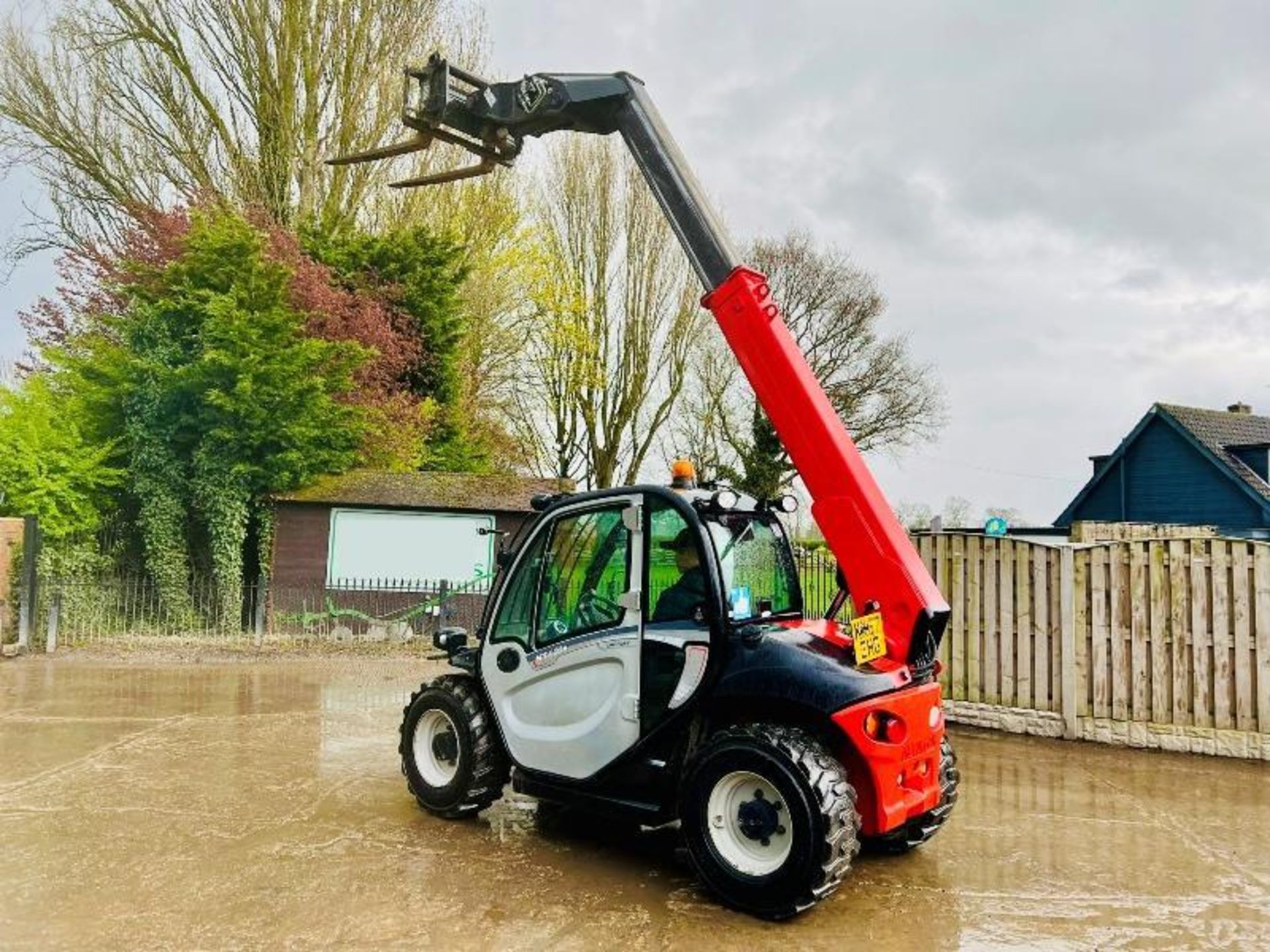 MANITOU MT420 COMFORT TURBO 4WD TELEHANDLER *YEAR 2017, 1772 HOURS* C/W PALLET TINES - Image 19 of 19