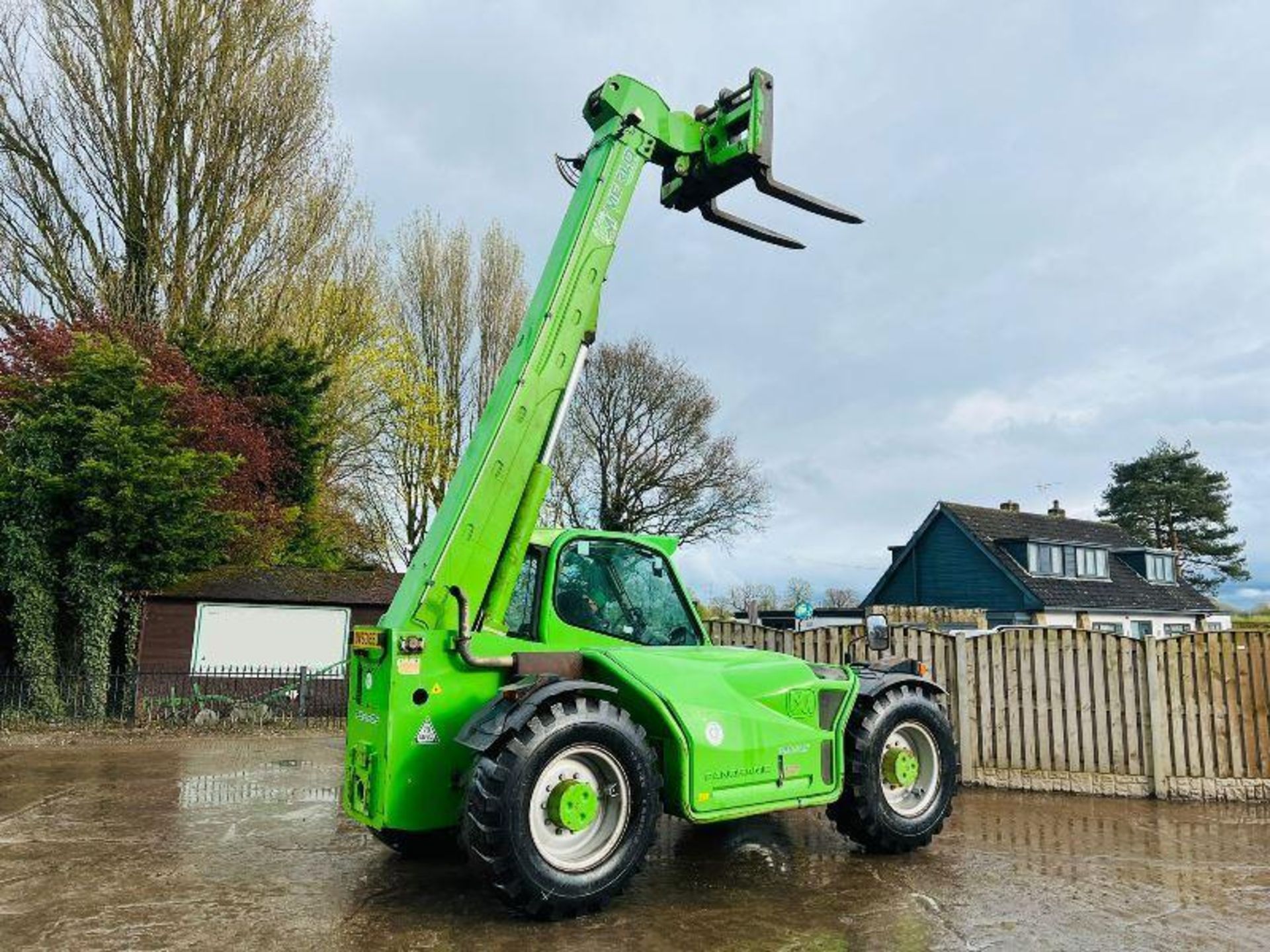 MERLO P55.9 4WD TELEHANDLER *YEAR 2013, 9 METER, 5.5 TON LIFT* C/W PALLET TINES - Image 3 of 20