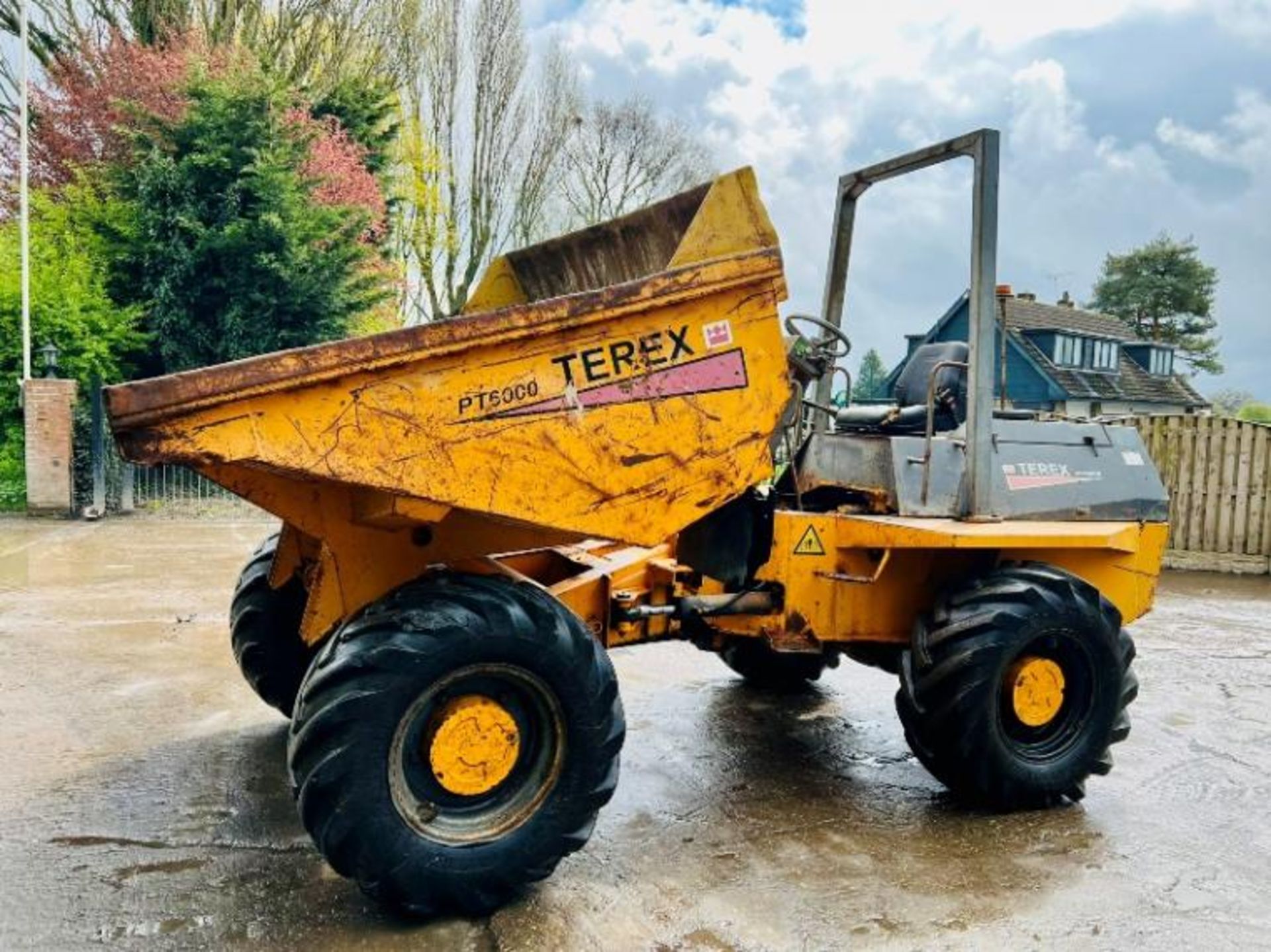 TEREX PT6000 4WD DUMPER C/W ROLE BAR & DEUTZ ENGINE - Image 11 of 15