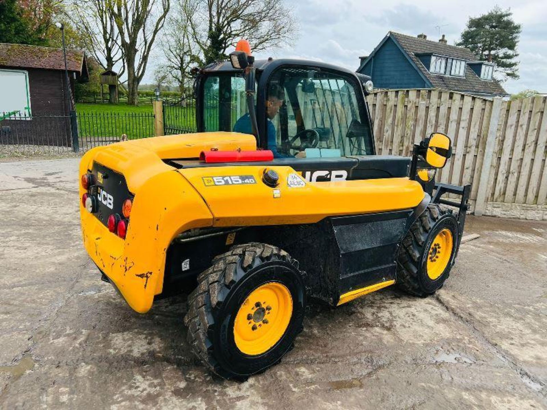 JCB 515-40 4WD TELEHANDLER C/W PALLET TINES - Image 4 of 20